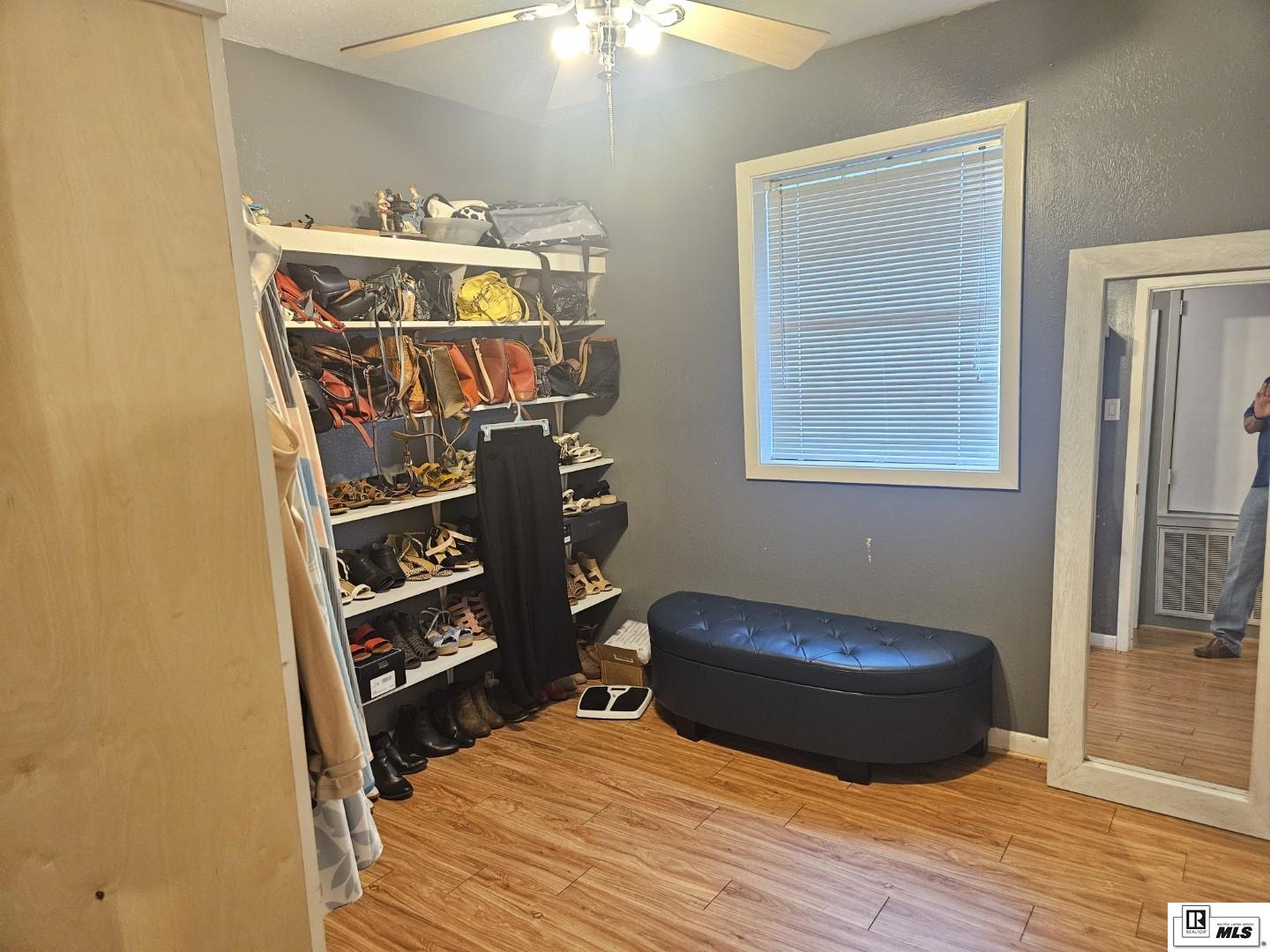 107 Crestview Drive