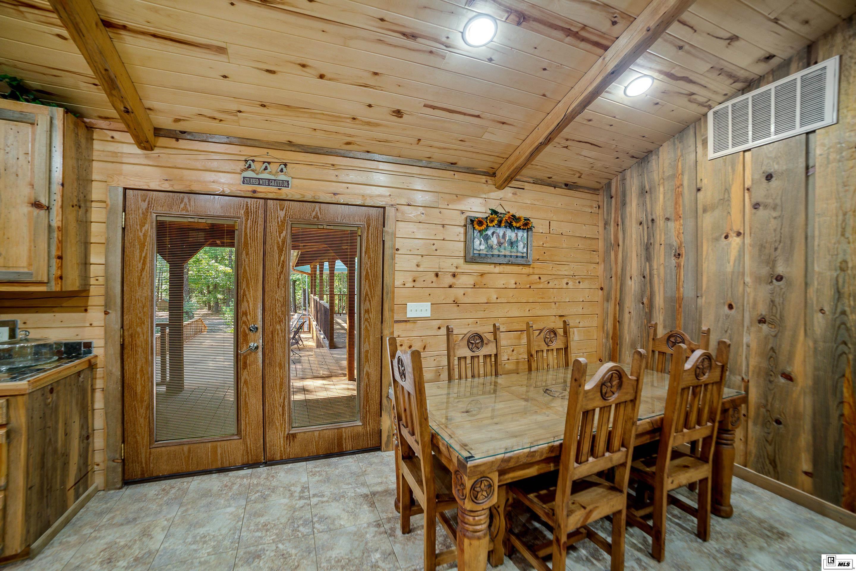 13861 Highway 157