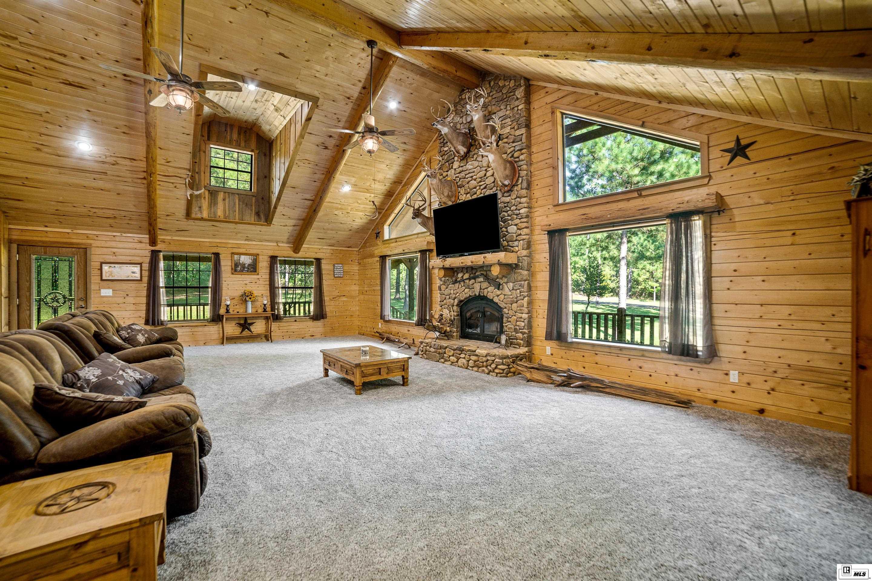 13861 Highway 157