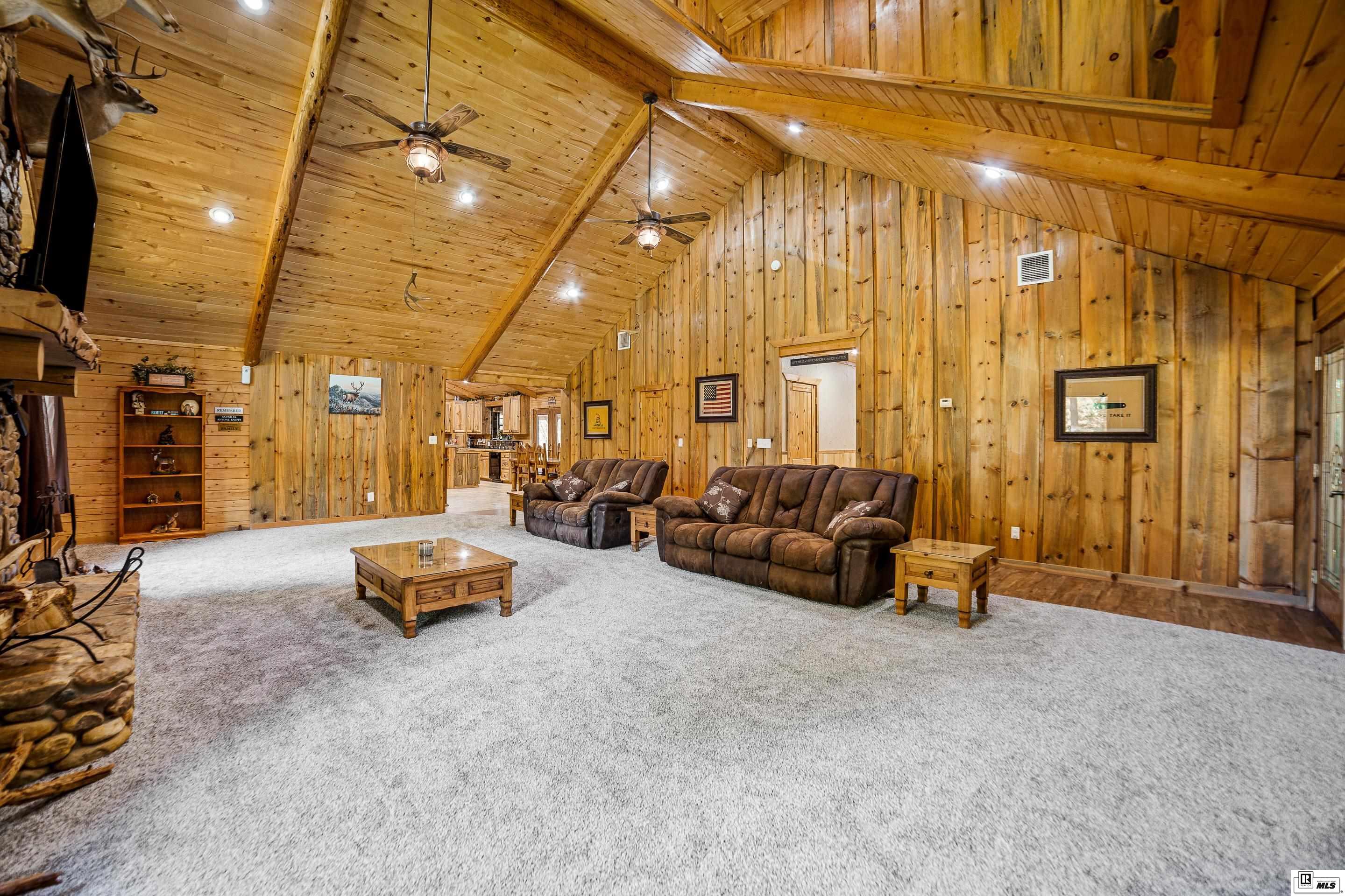 13861 Highway 157