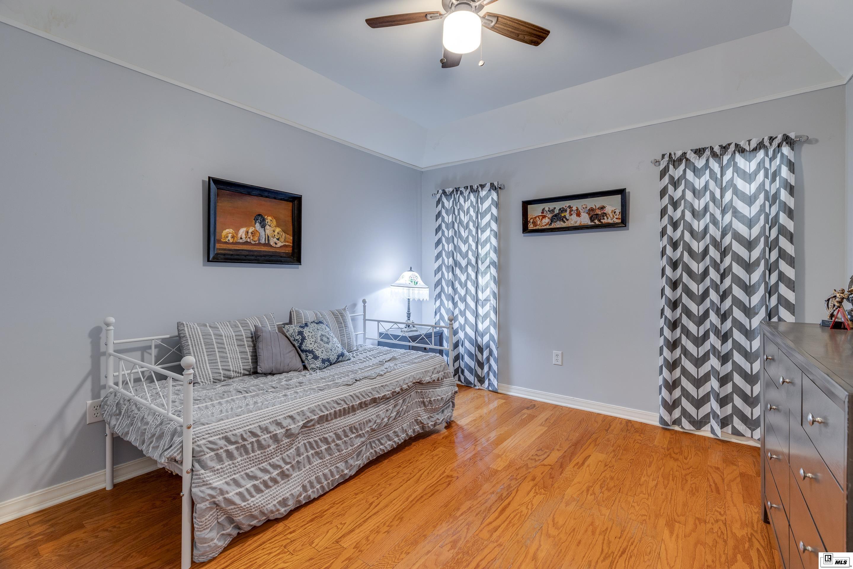 14 Gladney Loop