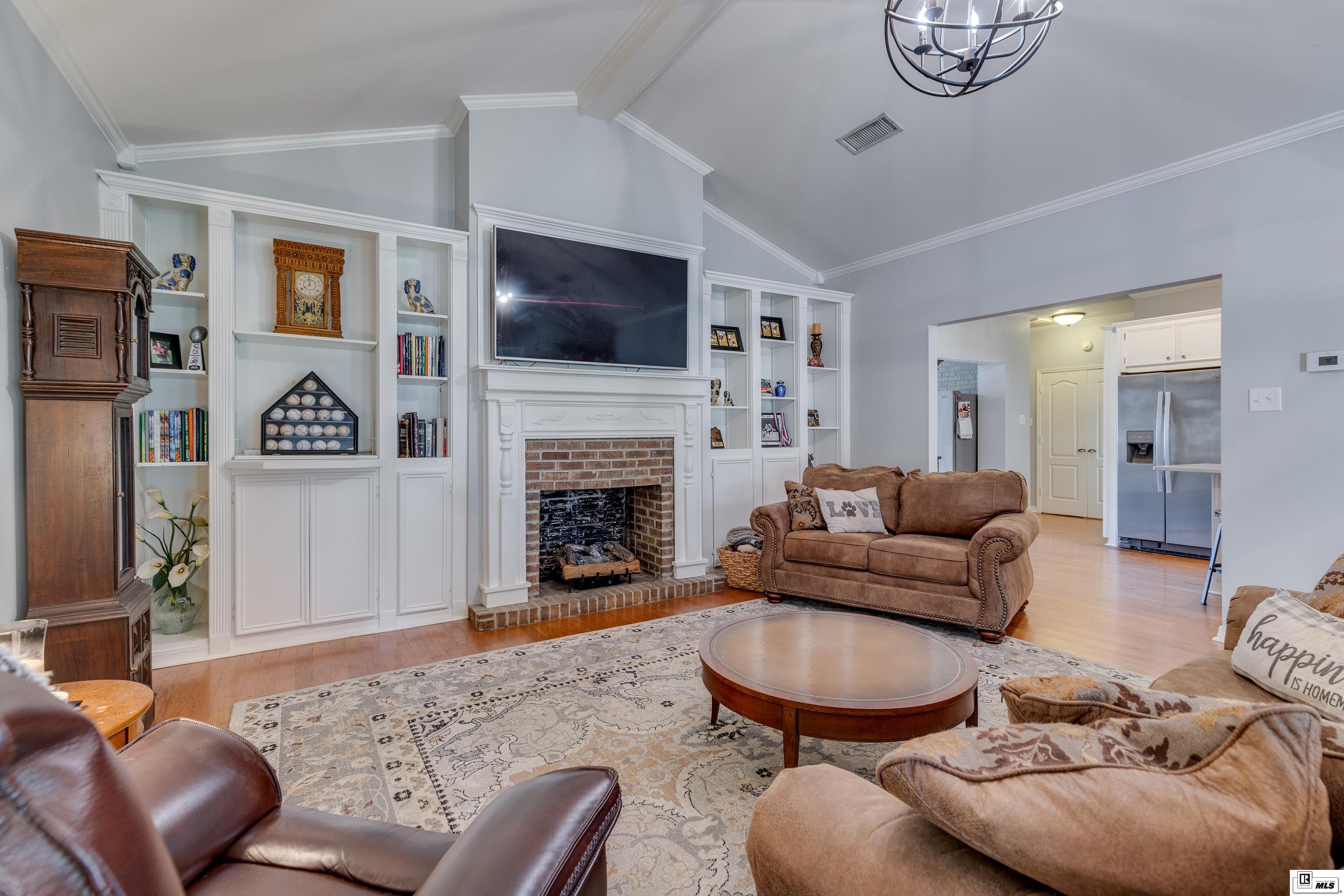 14 Gladney Loop