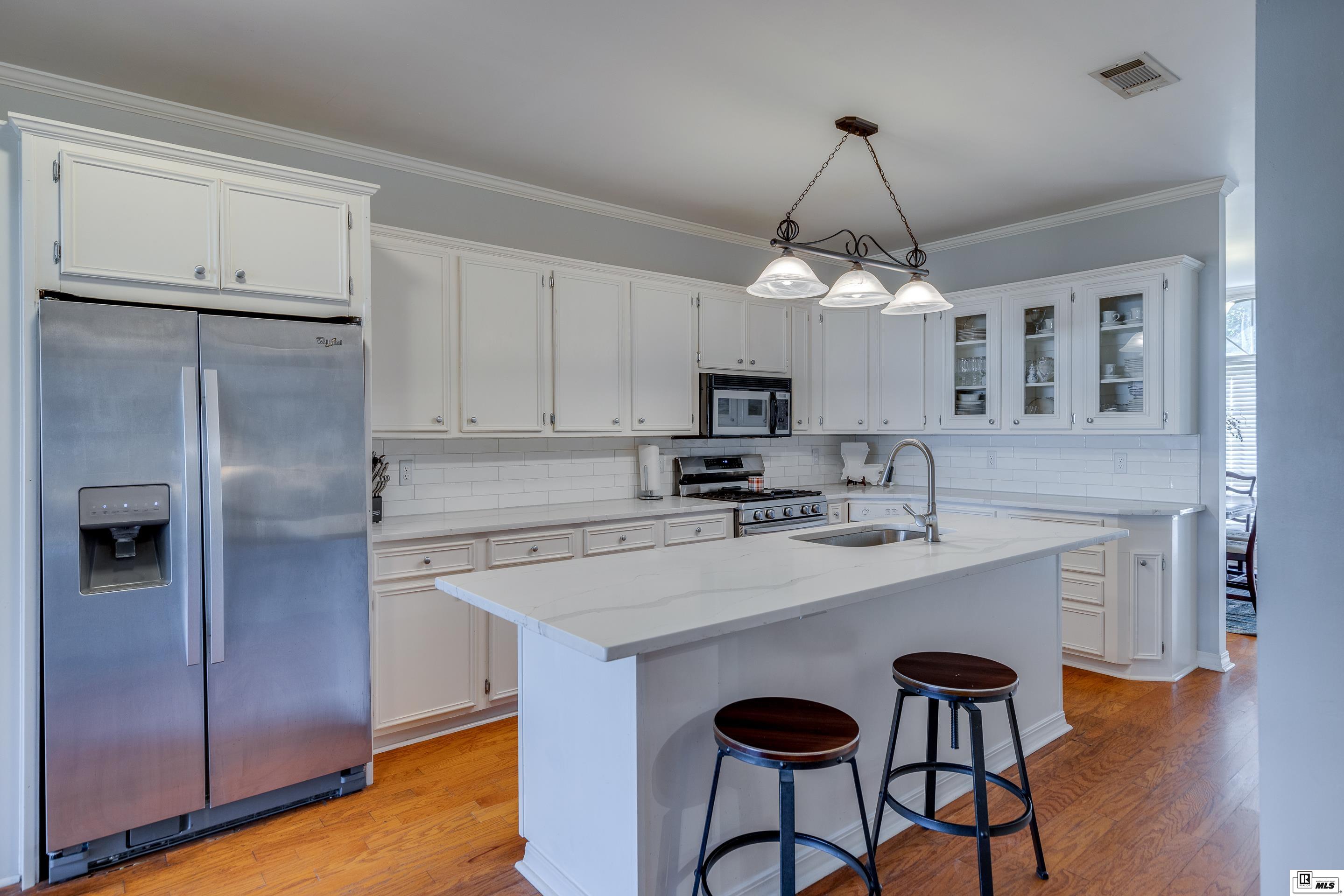 14 Gladney Loop