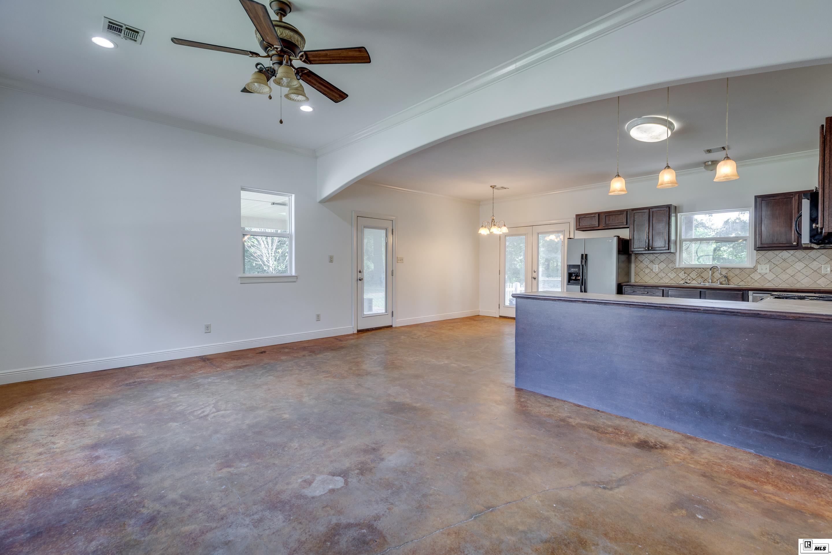 516 Bayou Drive