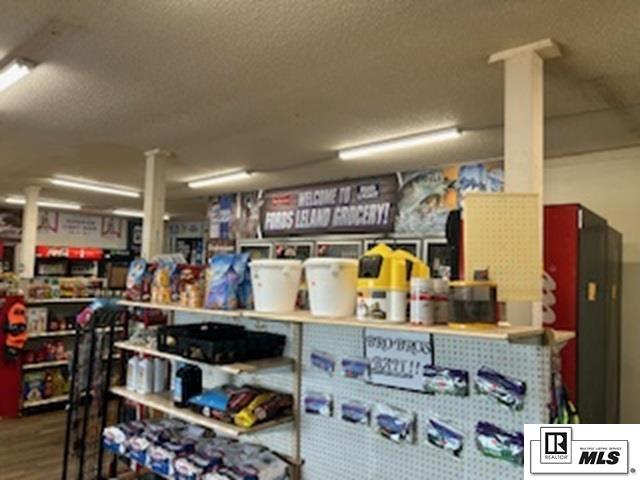 2086 Highway 8