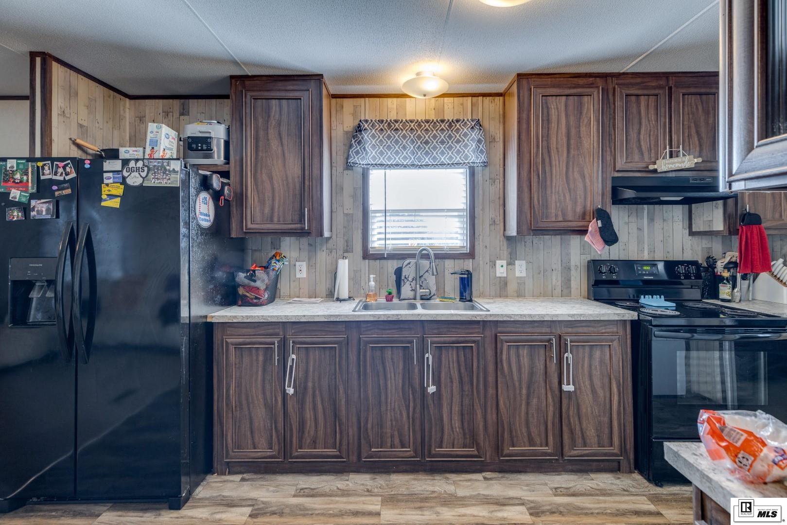3965 Bayou Acres Drive