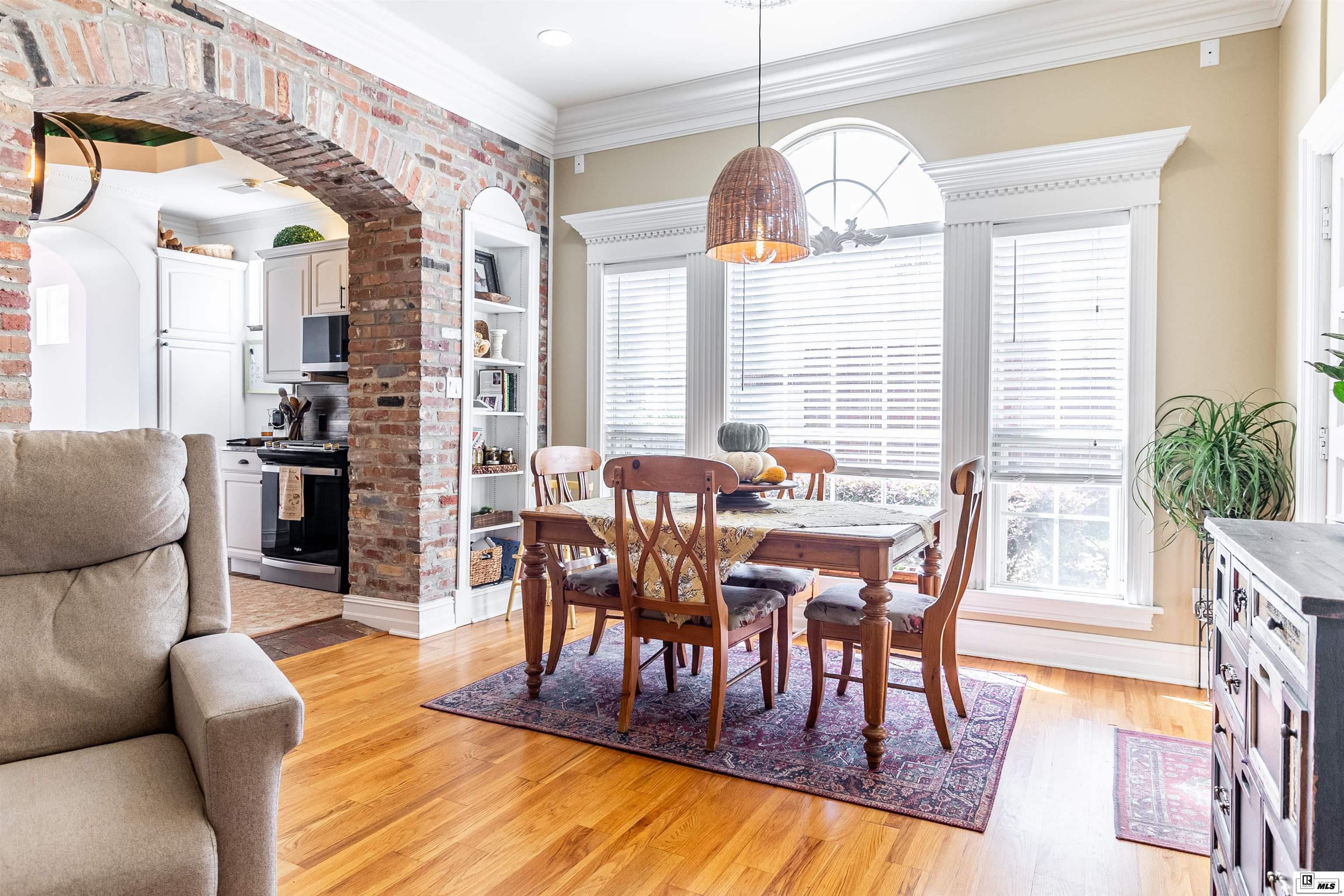 3117 Monteigne Circle