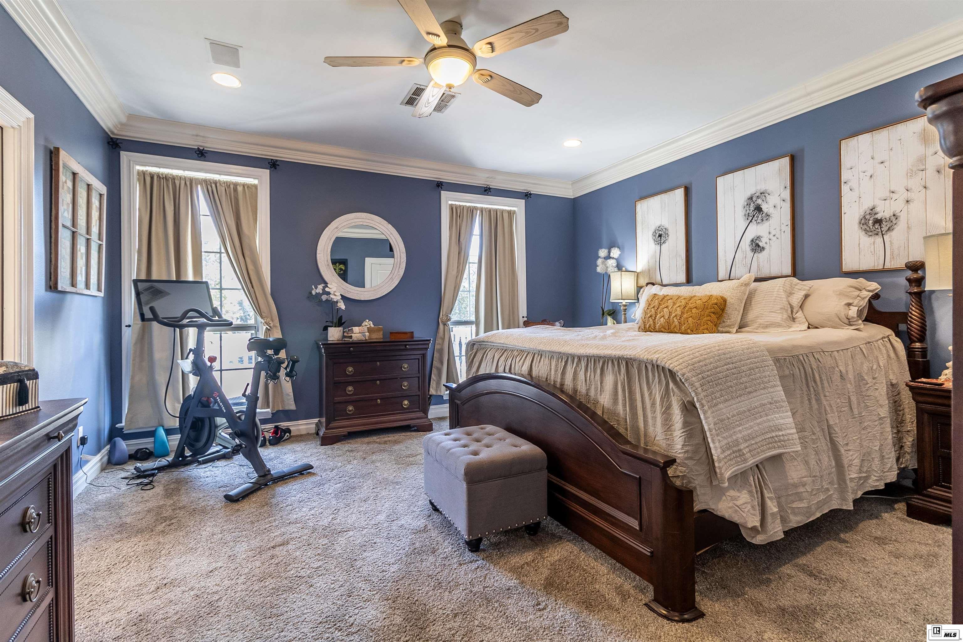 3117 Monteigne Circle