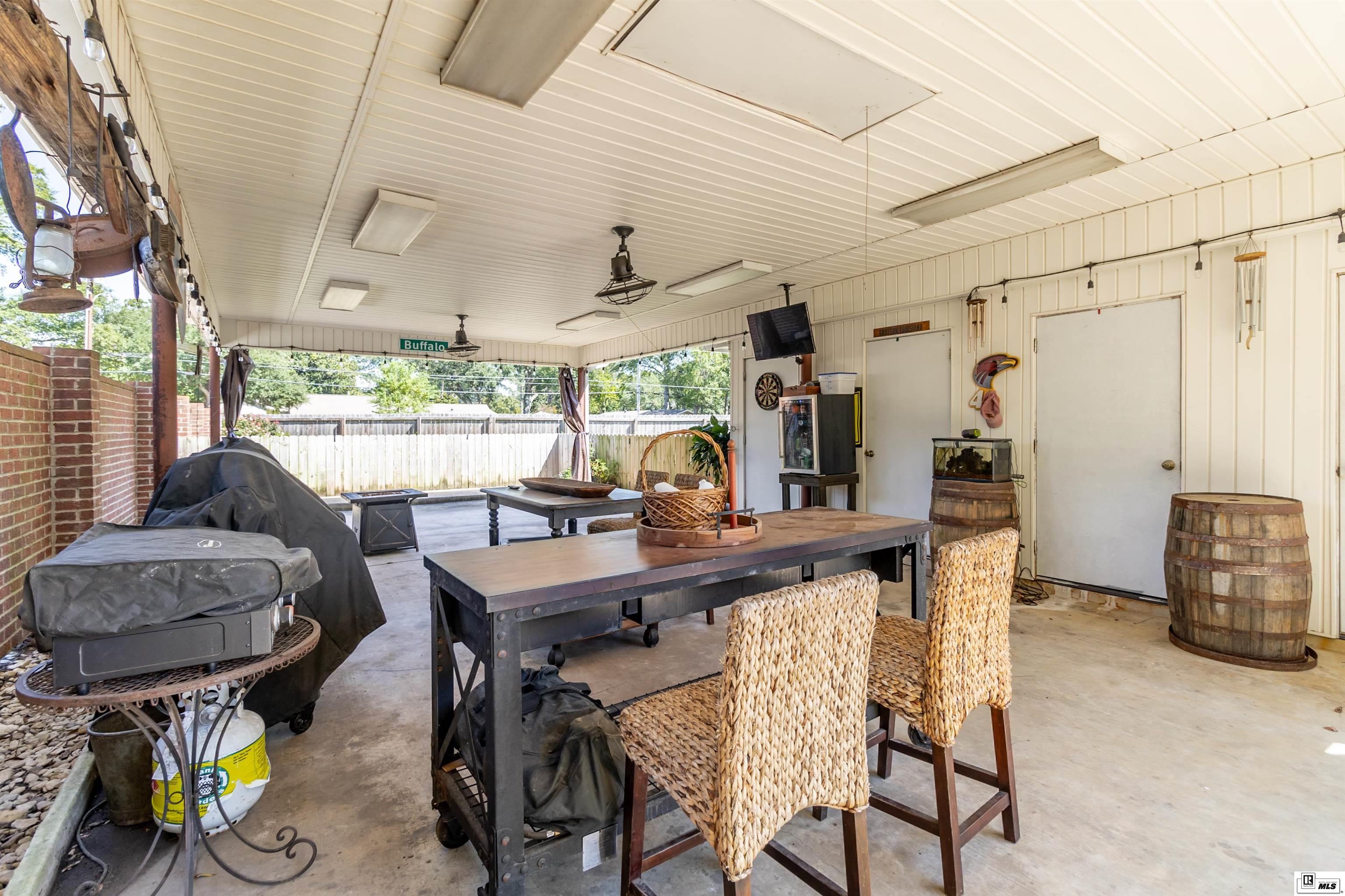 3117 Monteigne Circle