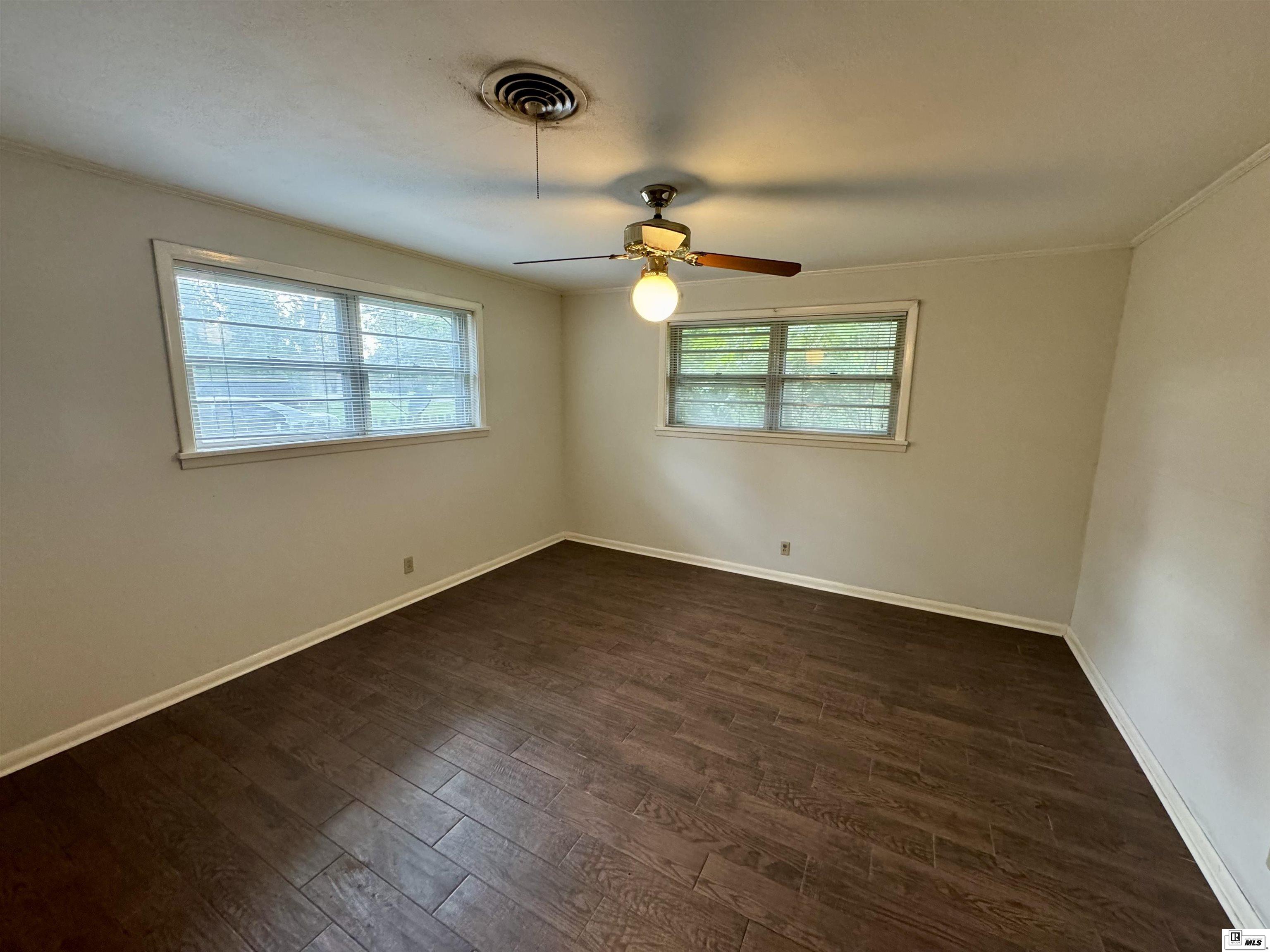 1404 Speed Avenue