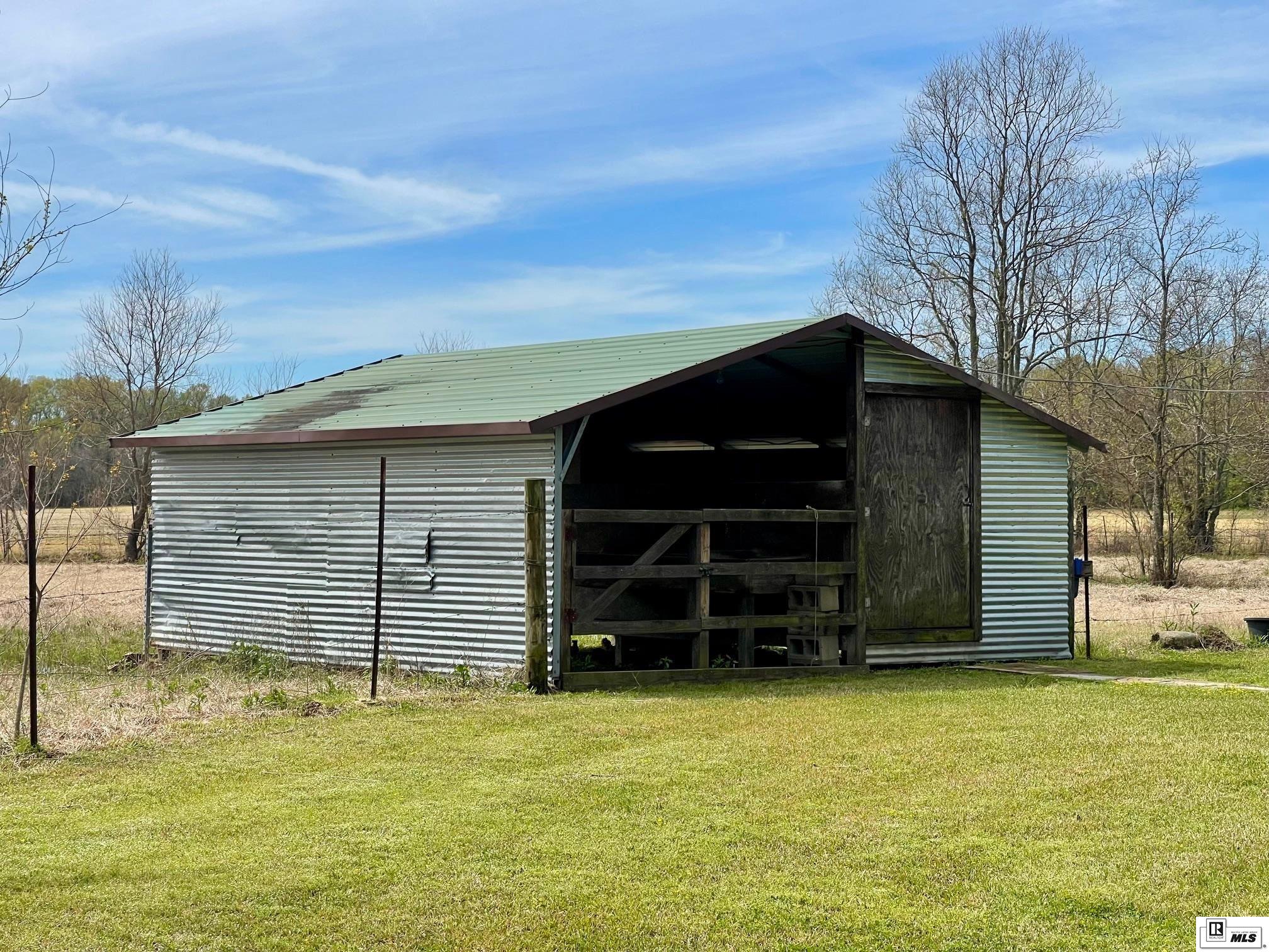1008 Bush Road