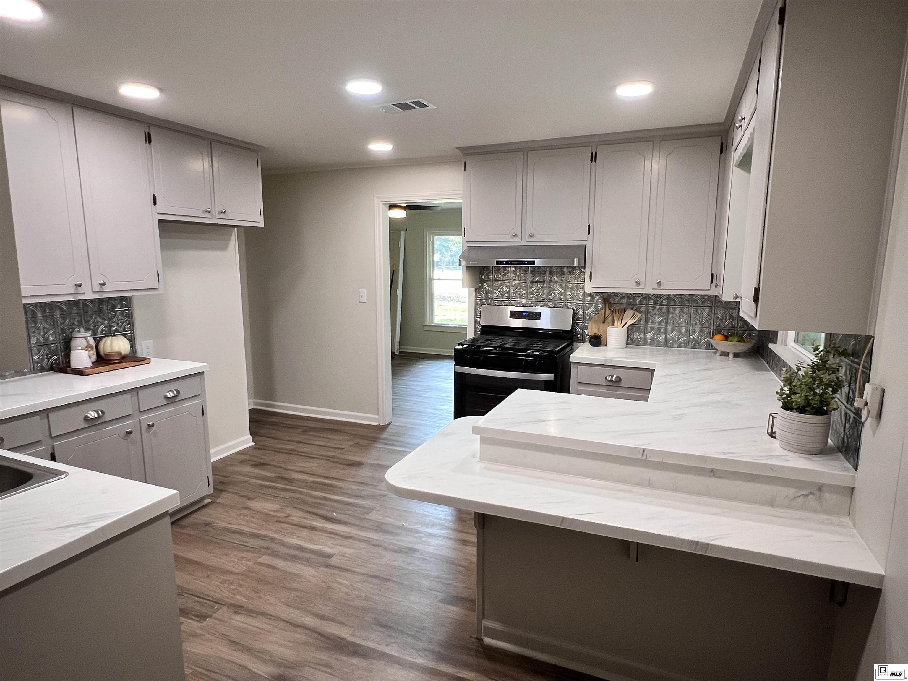 311 Davis Avenue