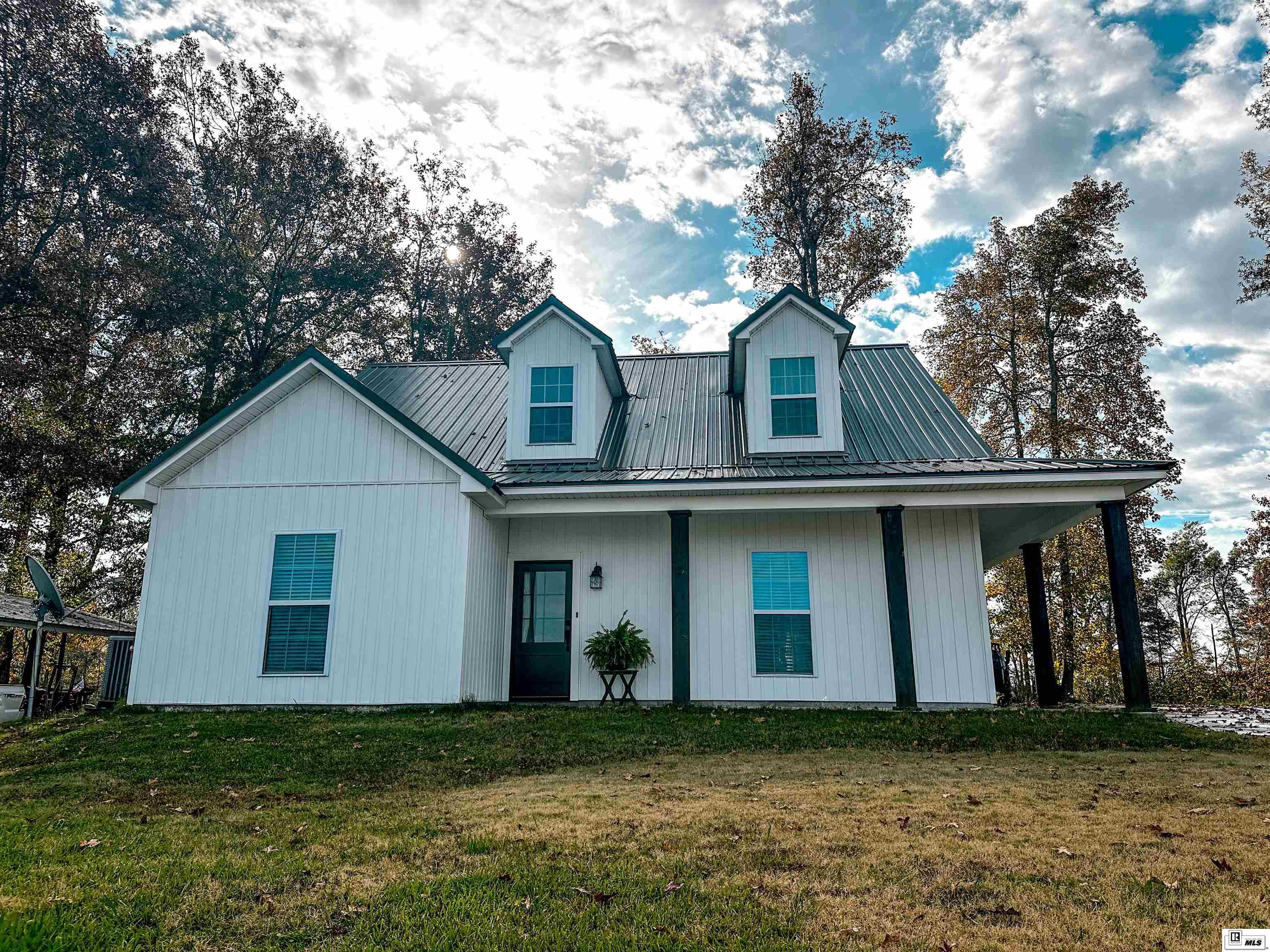 Photo of 954 LD KNOX ROAD, Gilbert, LA 71336