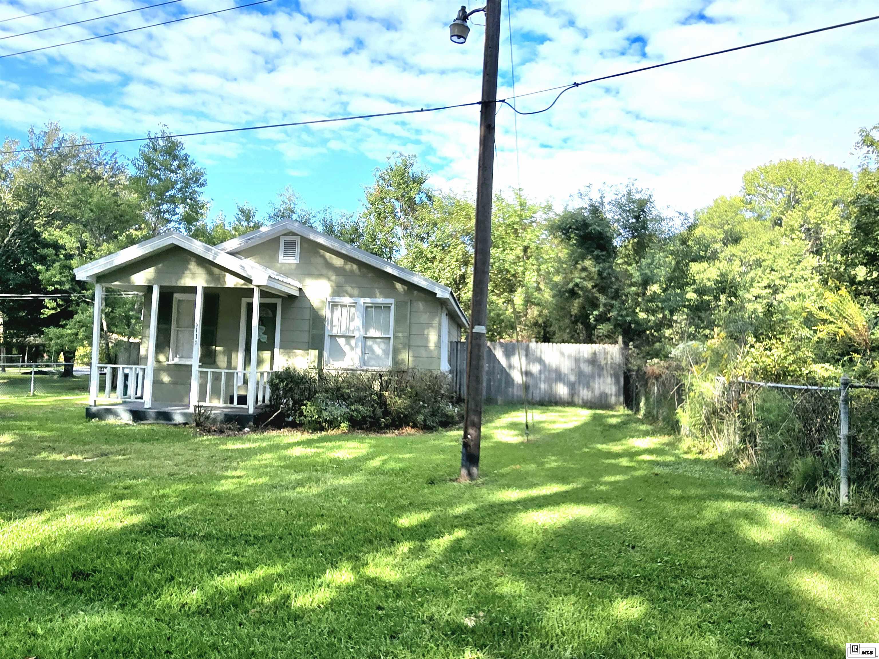 6111 Buck Roberts Road