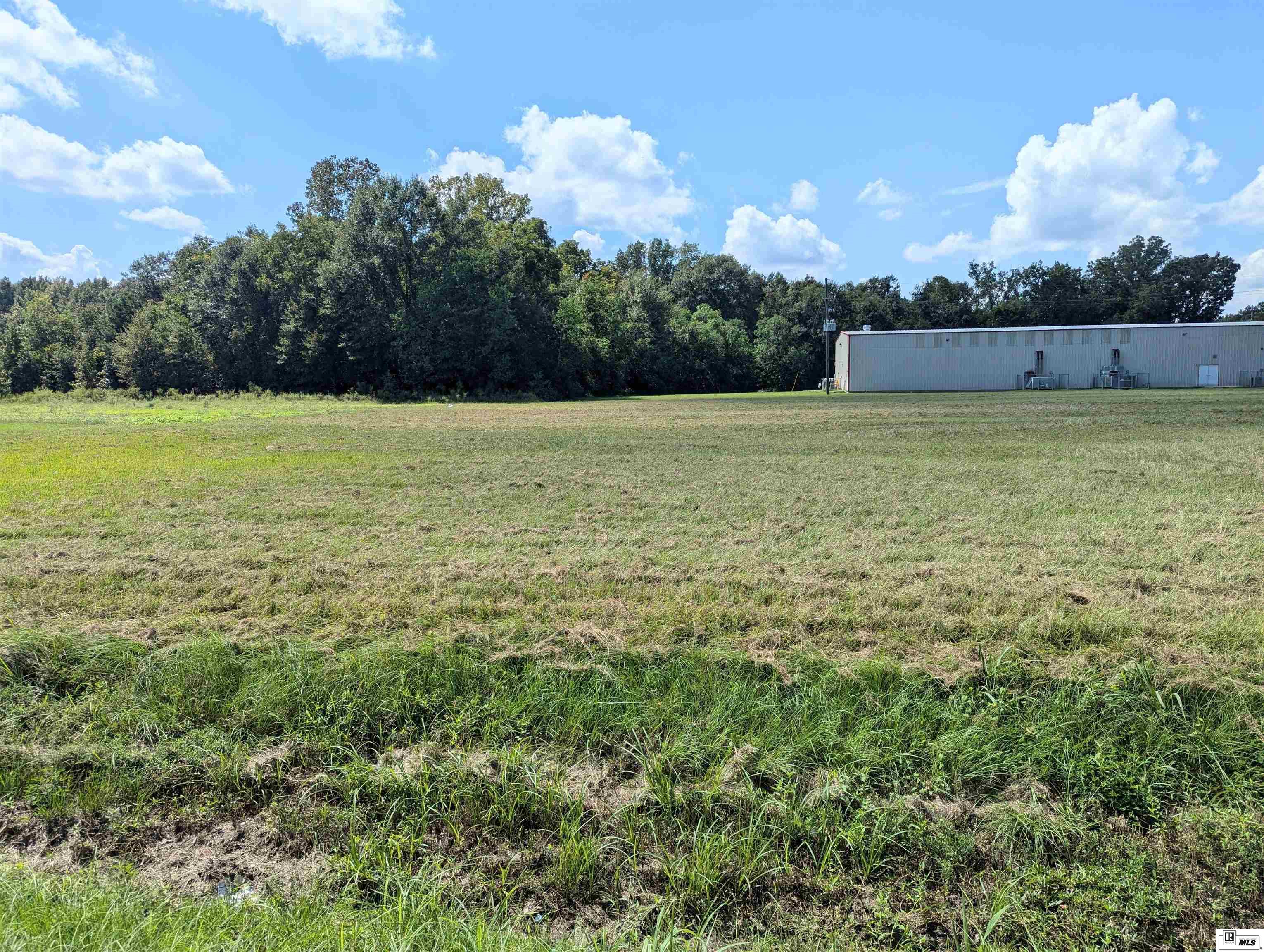 5100 & 5102 Highland Road
