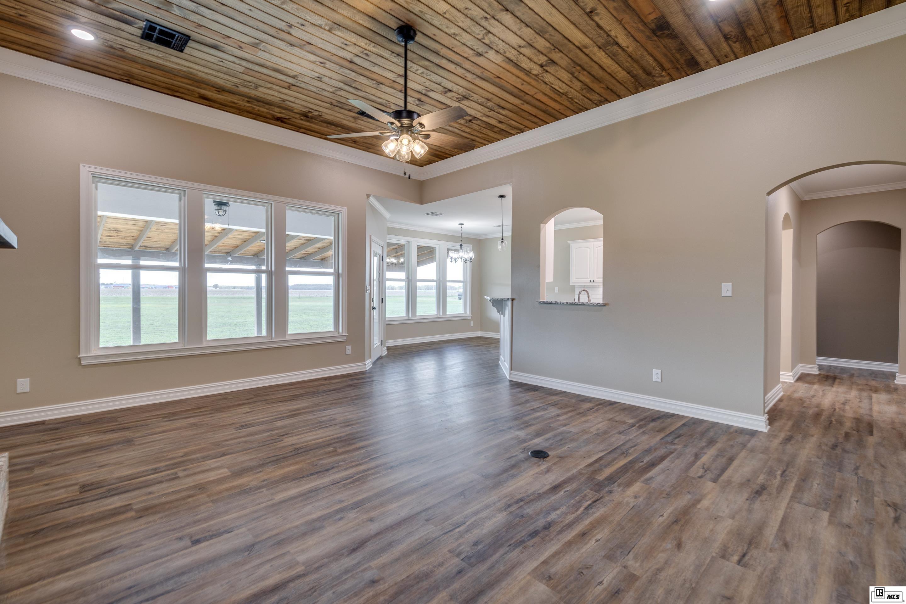 9089 Desiard Trace