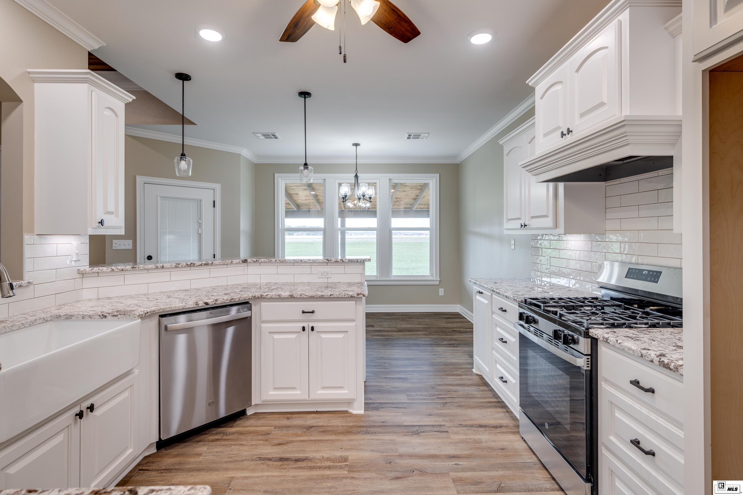 9089 Desiard Trace