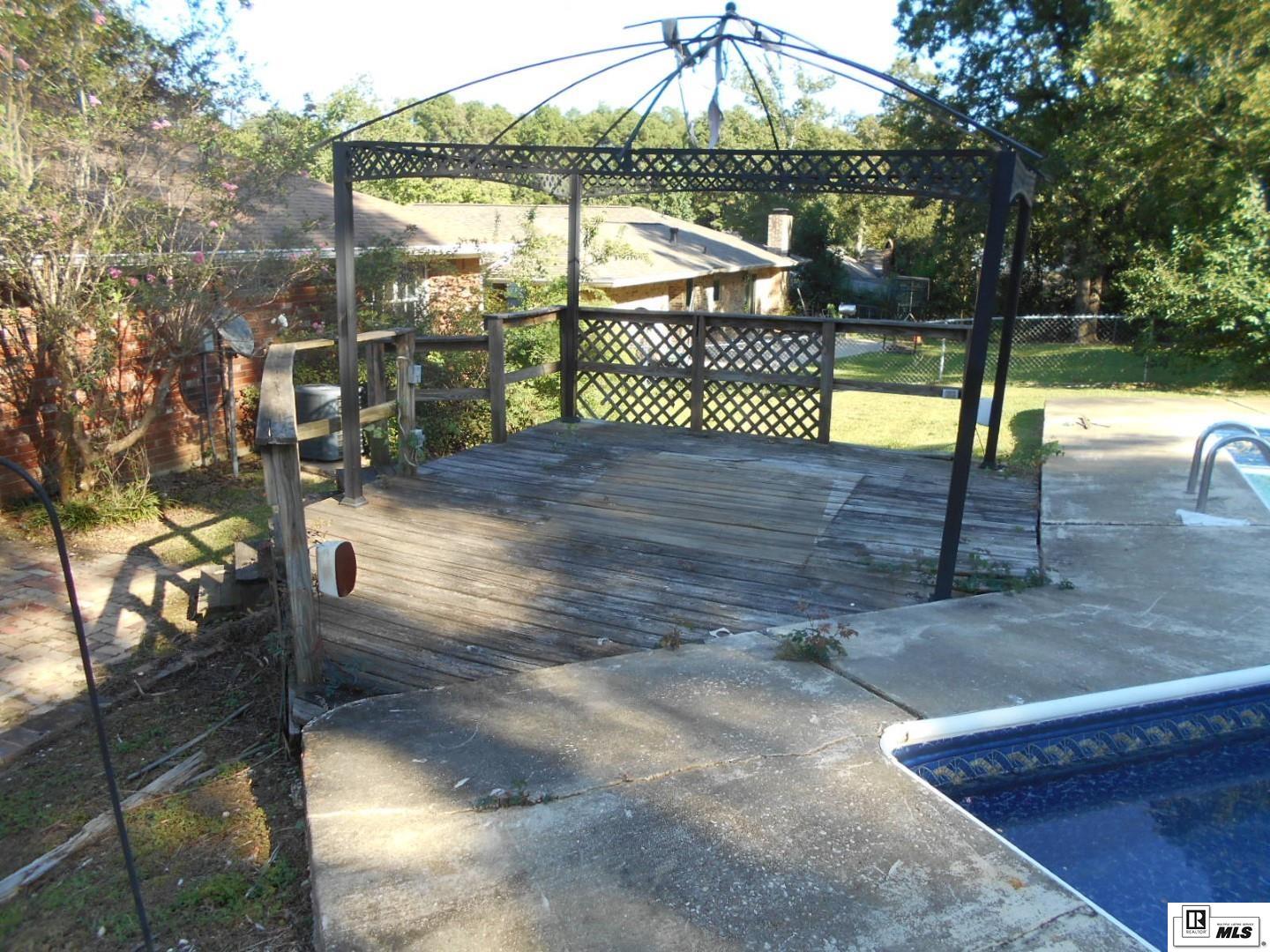 151 Northwood Circle