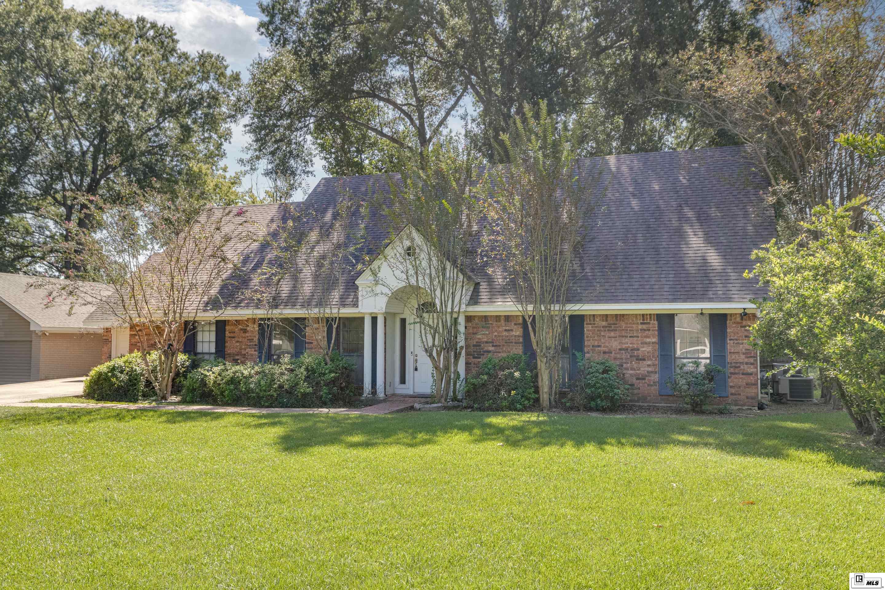2710 Herbert Cole Drive
