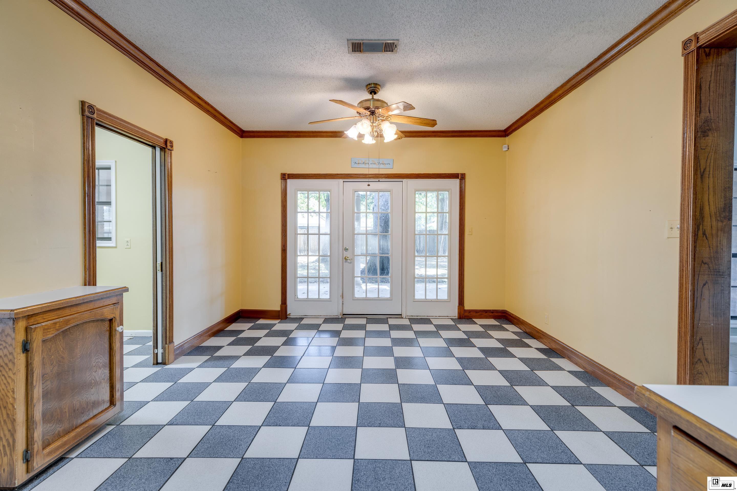 2710 Herbert Cole Drive