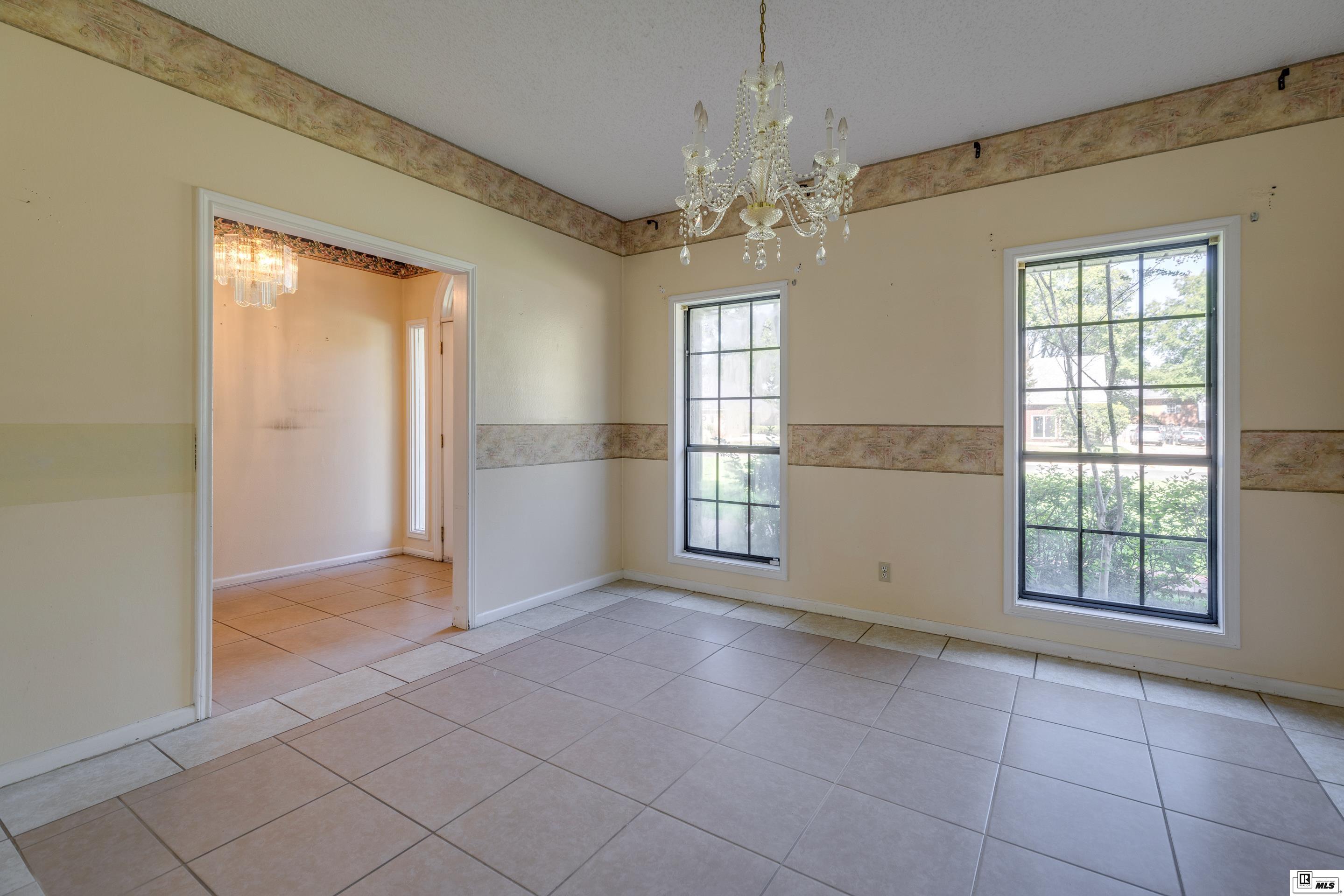 2710 Herbert Cole Drive