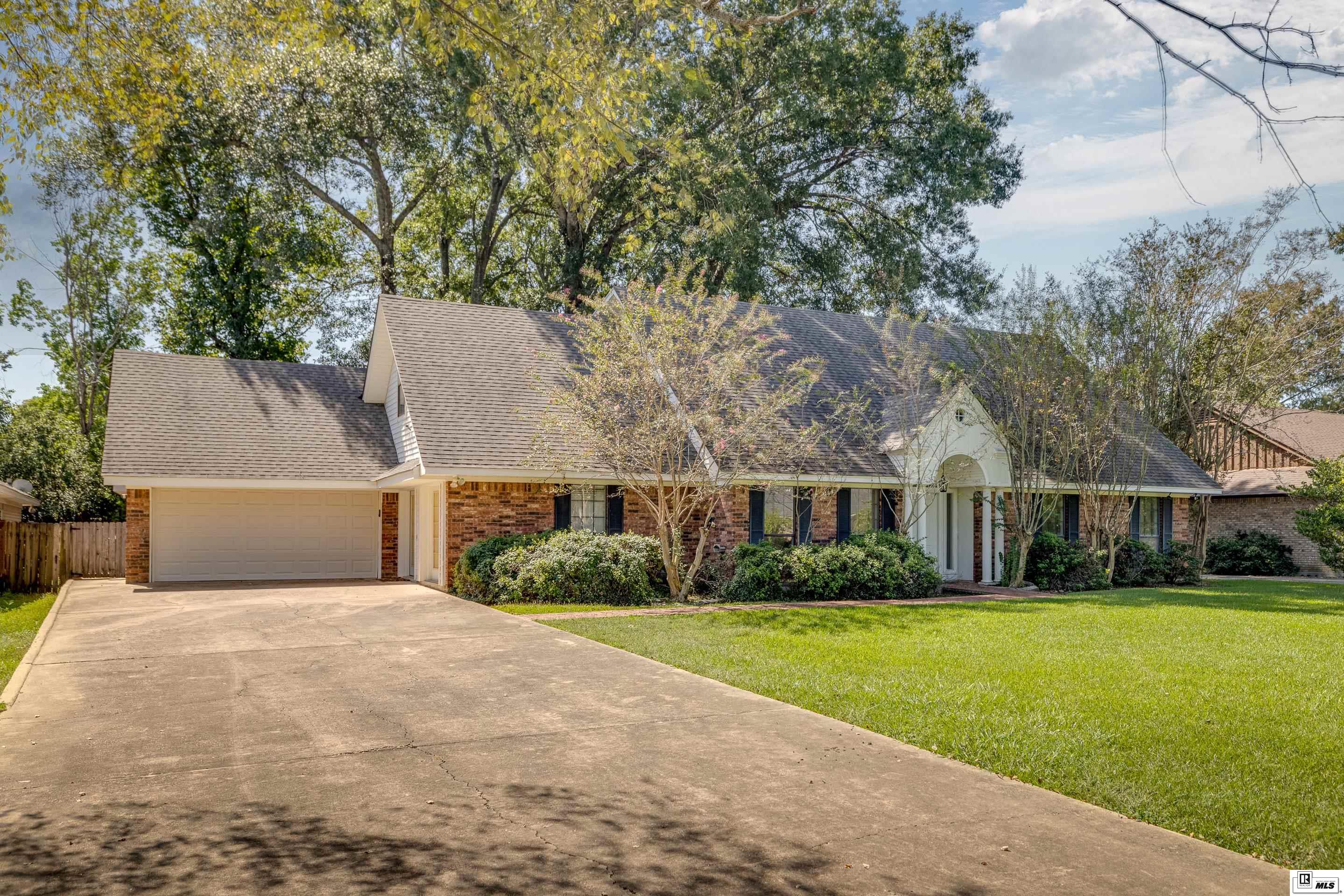 2710 Herbert Cole Drive