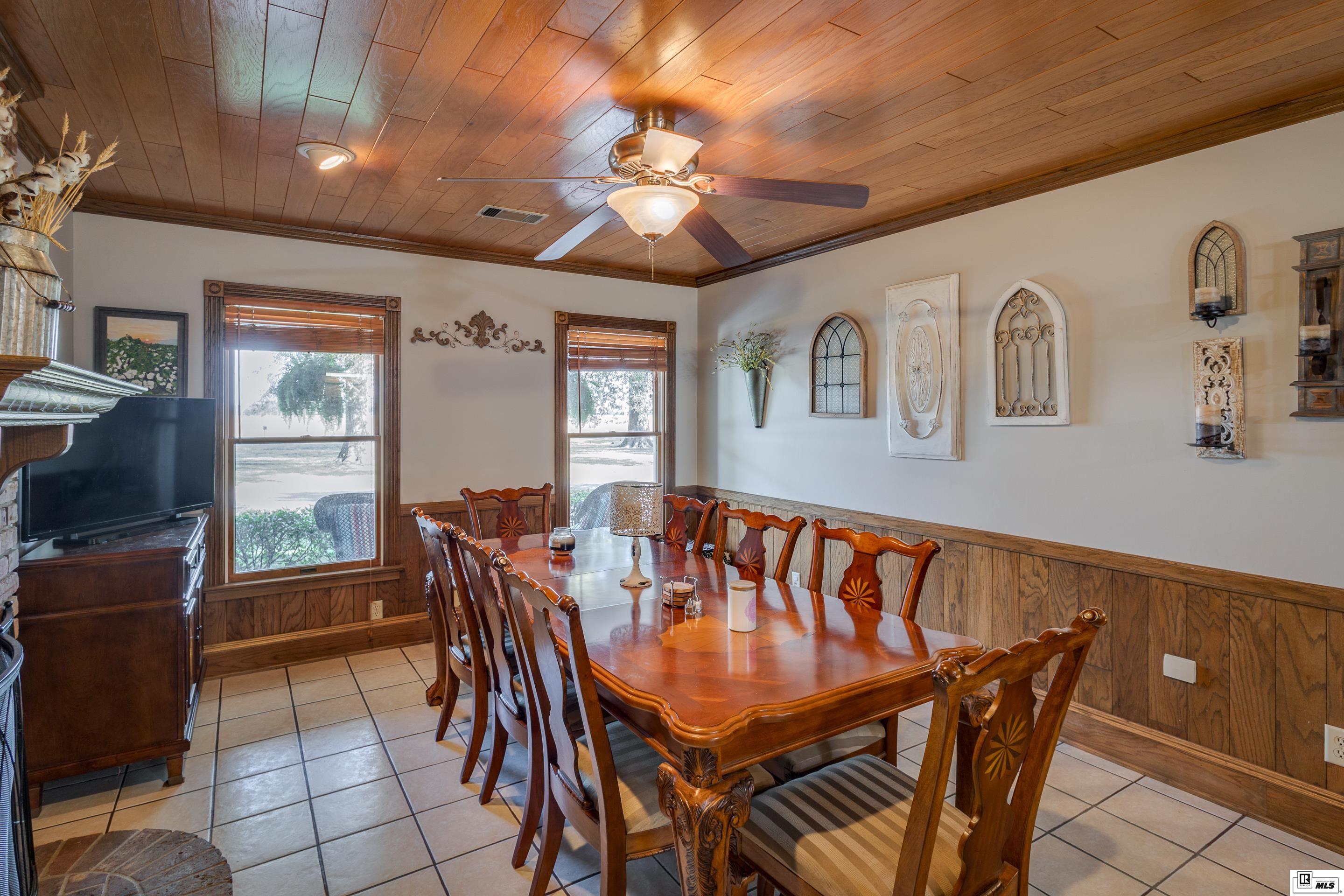 822 Burkett Road