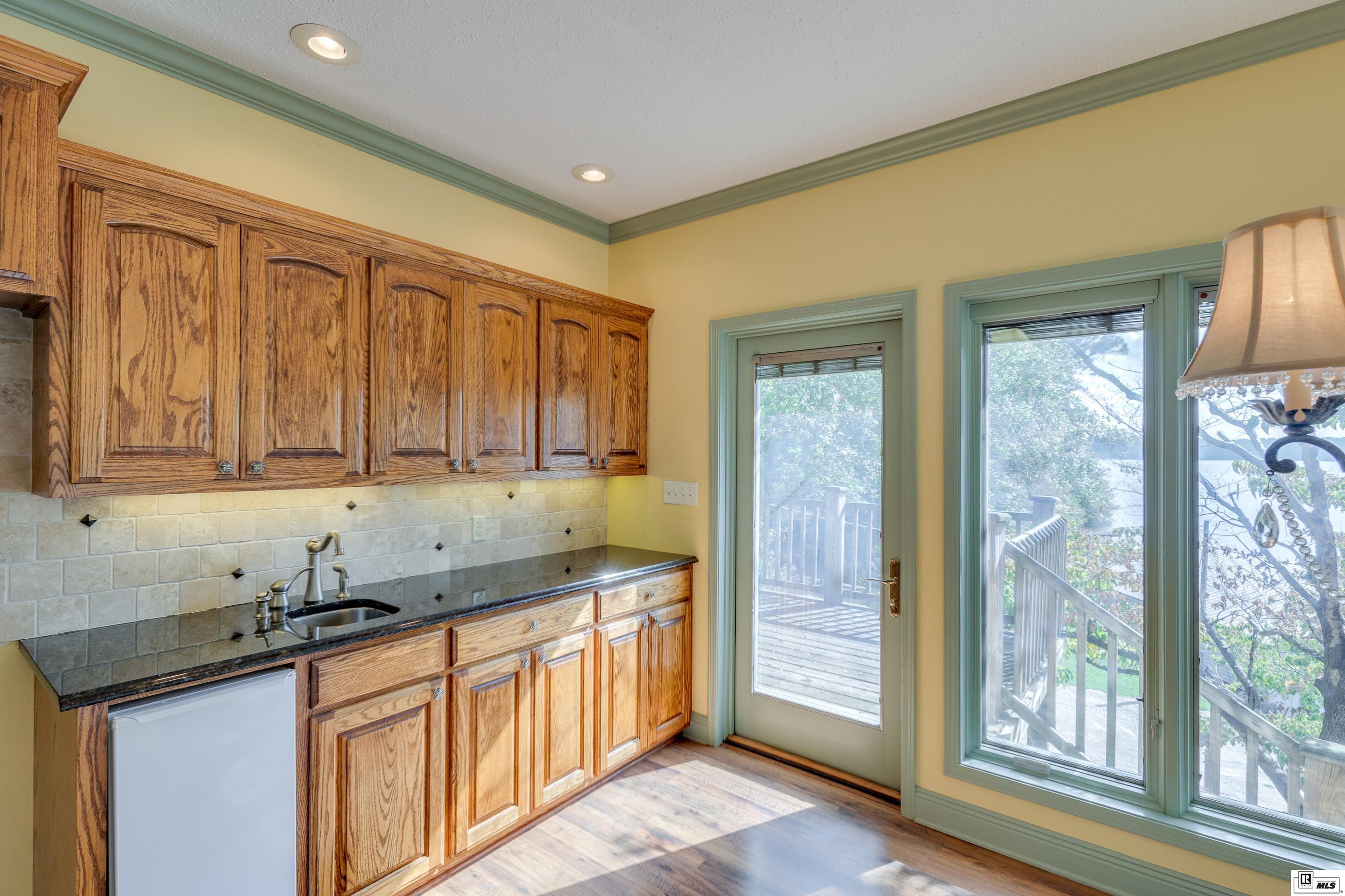 429 Robinson Lane