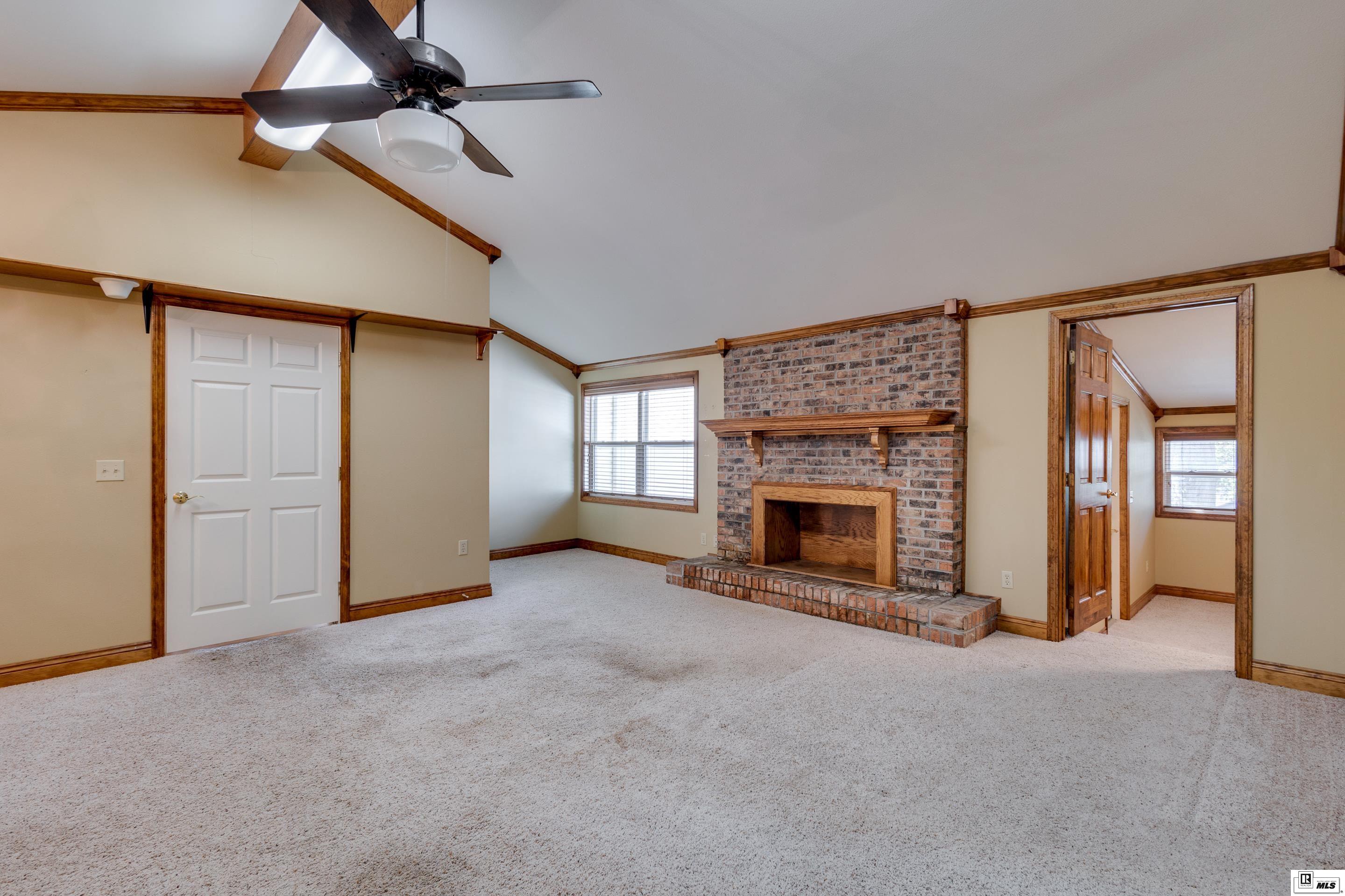 429 Robinson Lane