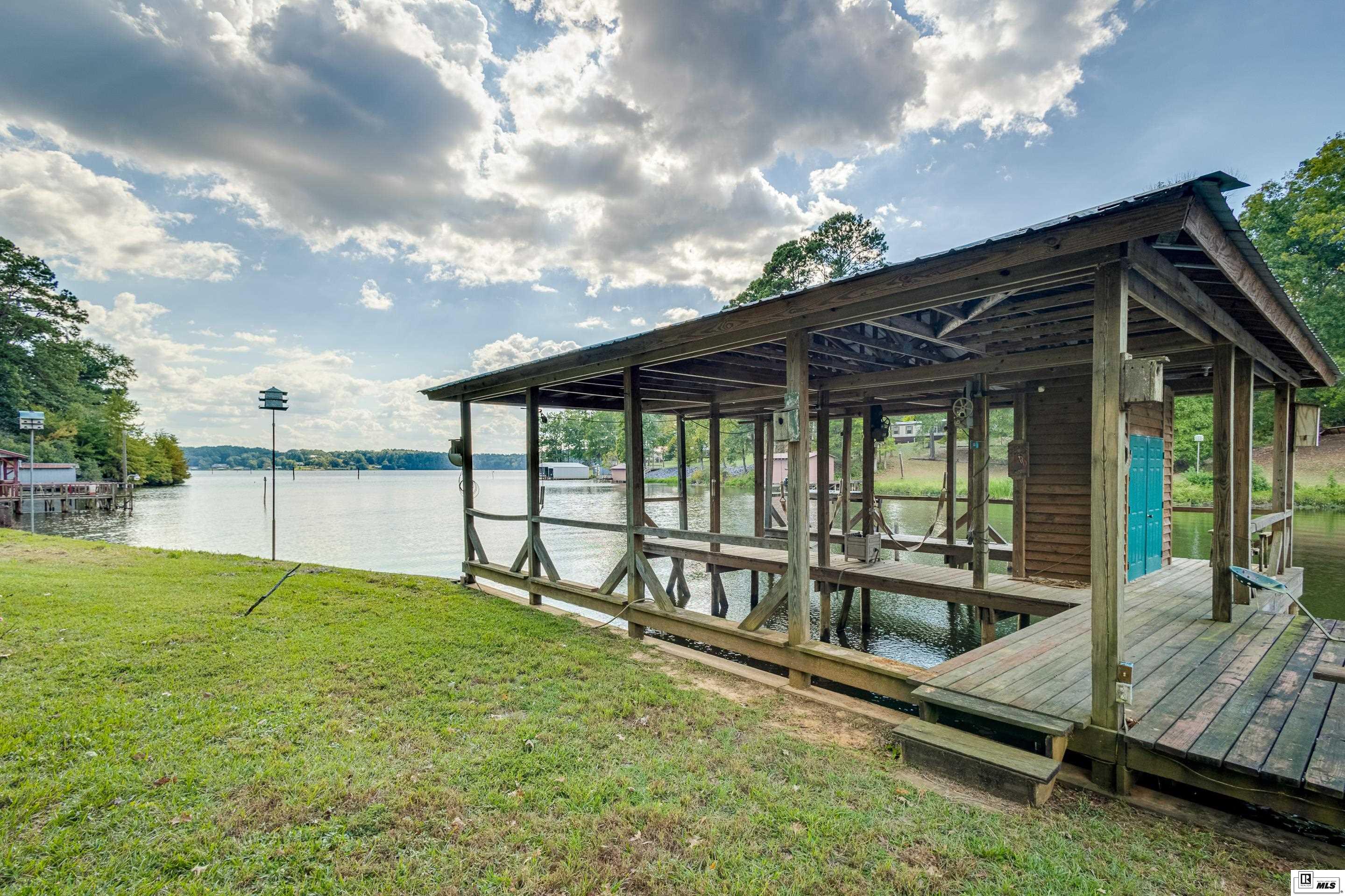429 Robinson Lane