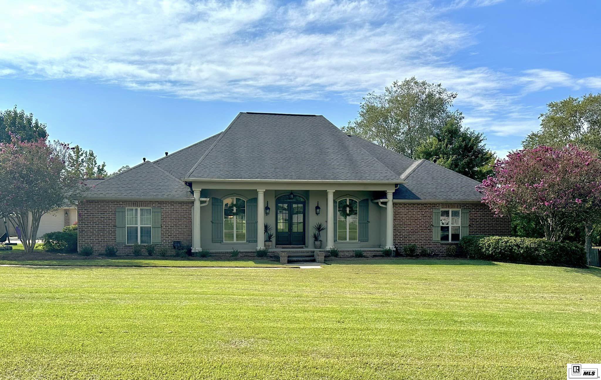 103 Castle Creek Drive