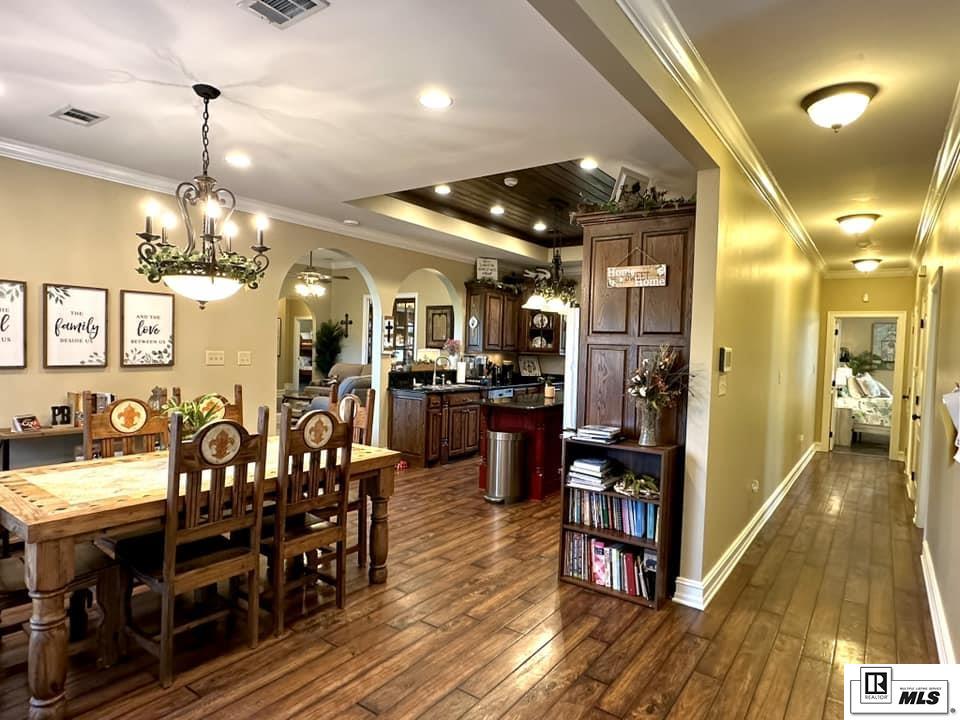 103 Castle Creek Drive