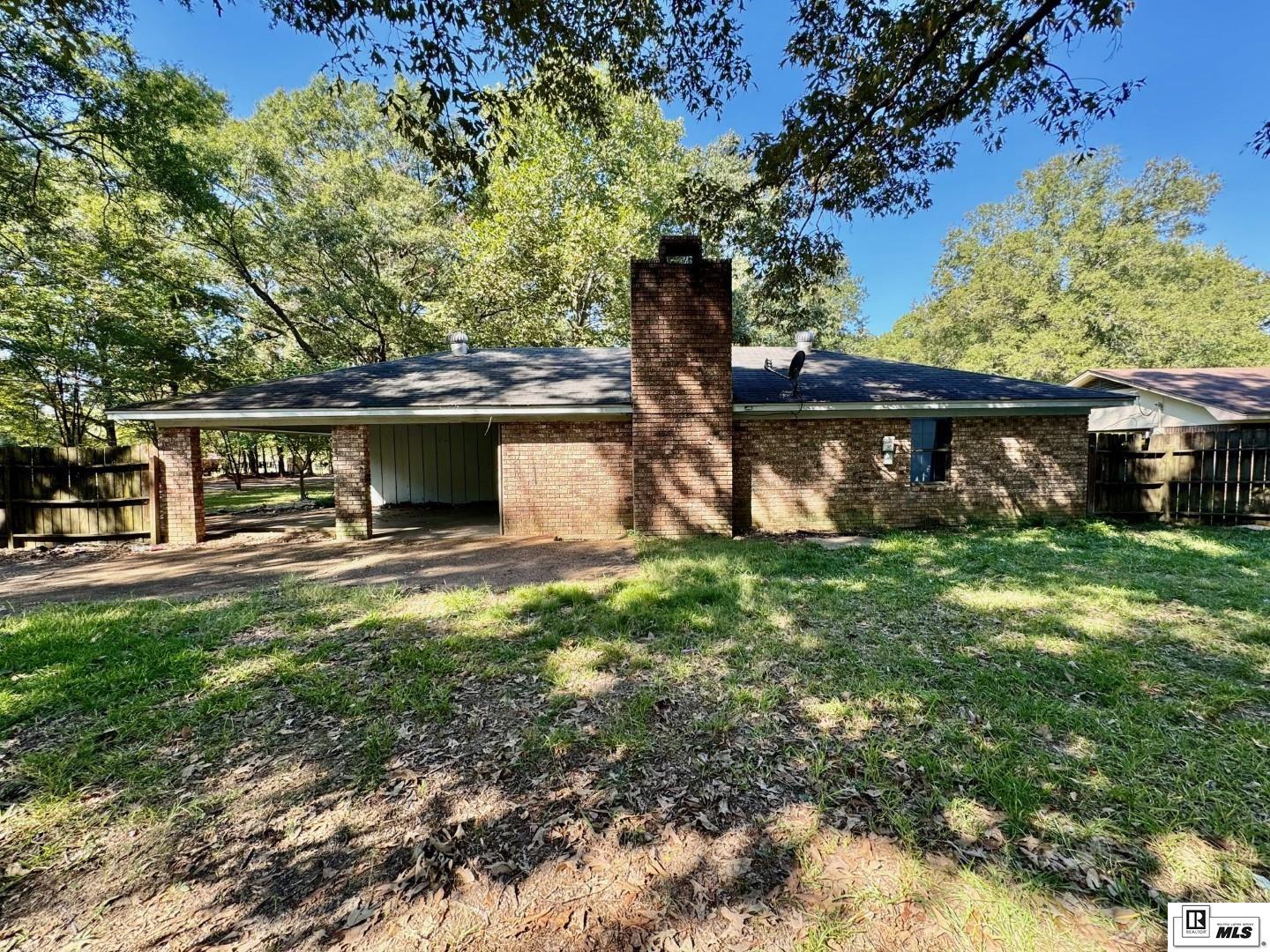 8998 Elm Street