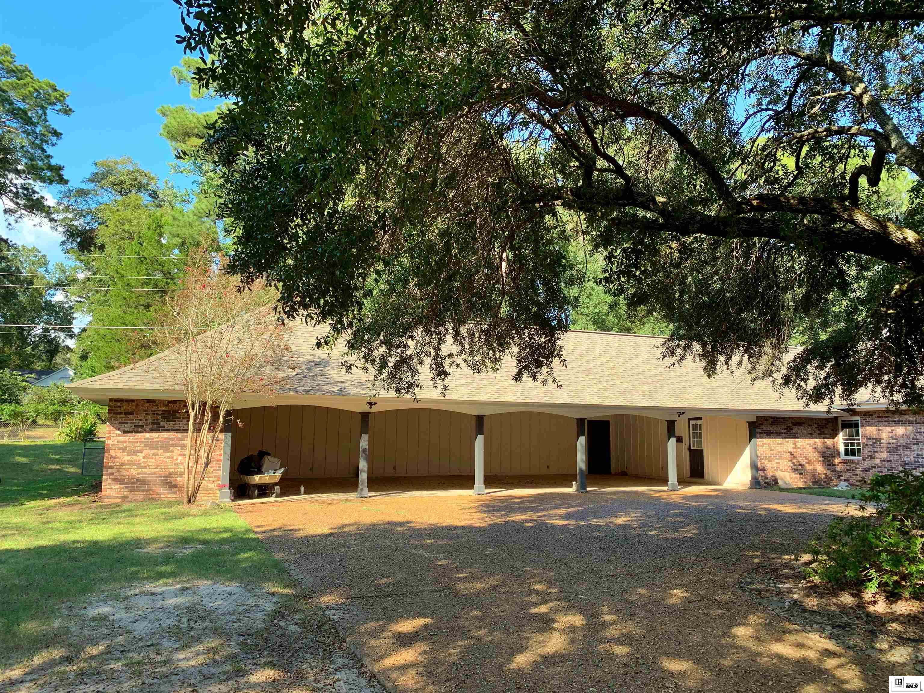 601 Island Drive
