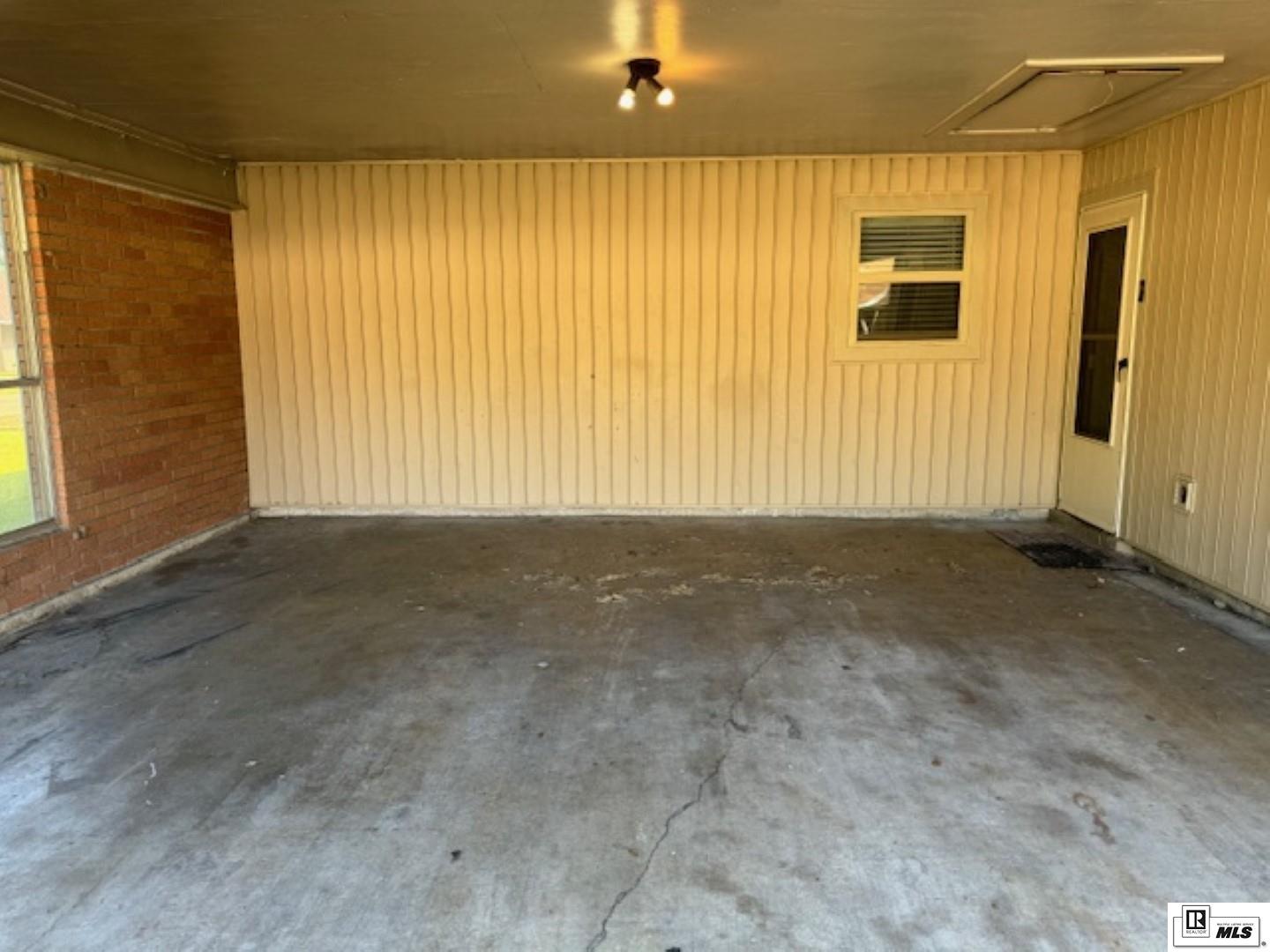 40 Fair Oaks Drive