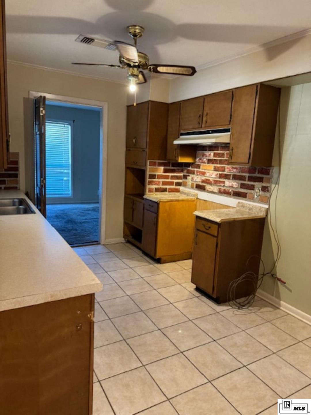 40 Fair Oaks Drive