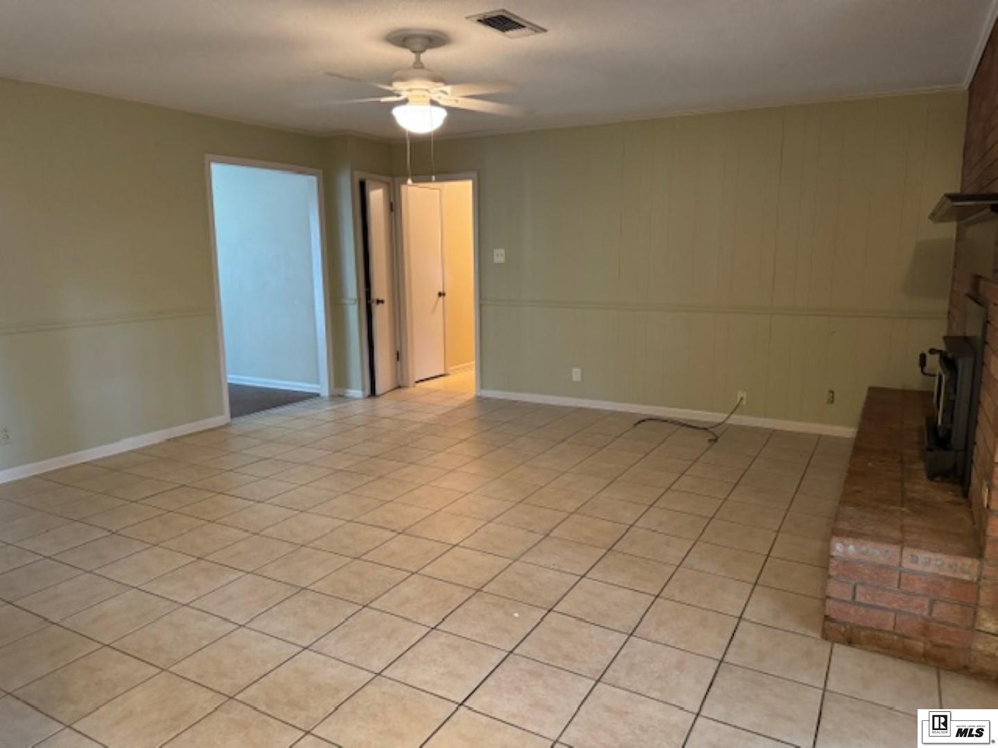 40 Fair Oaks Drive