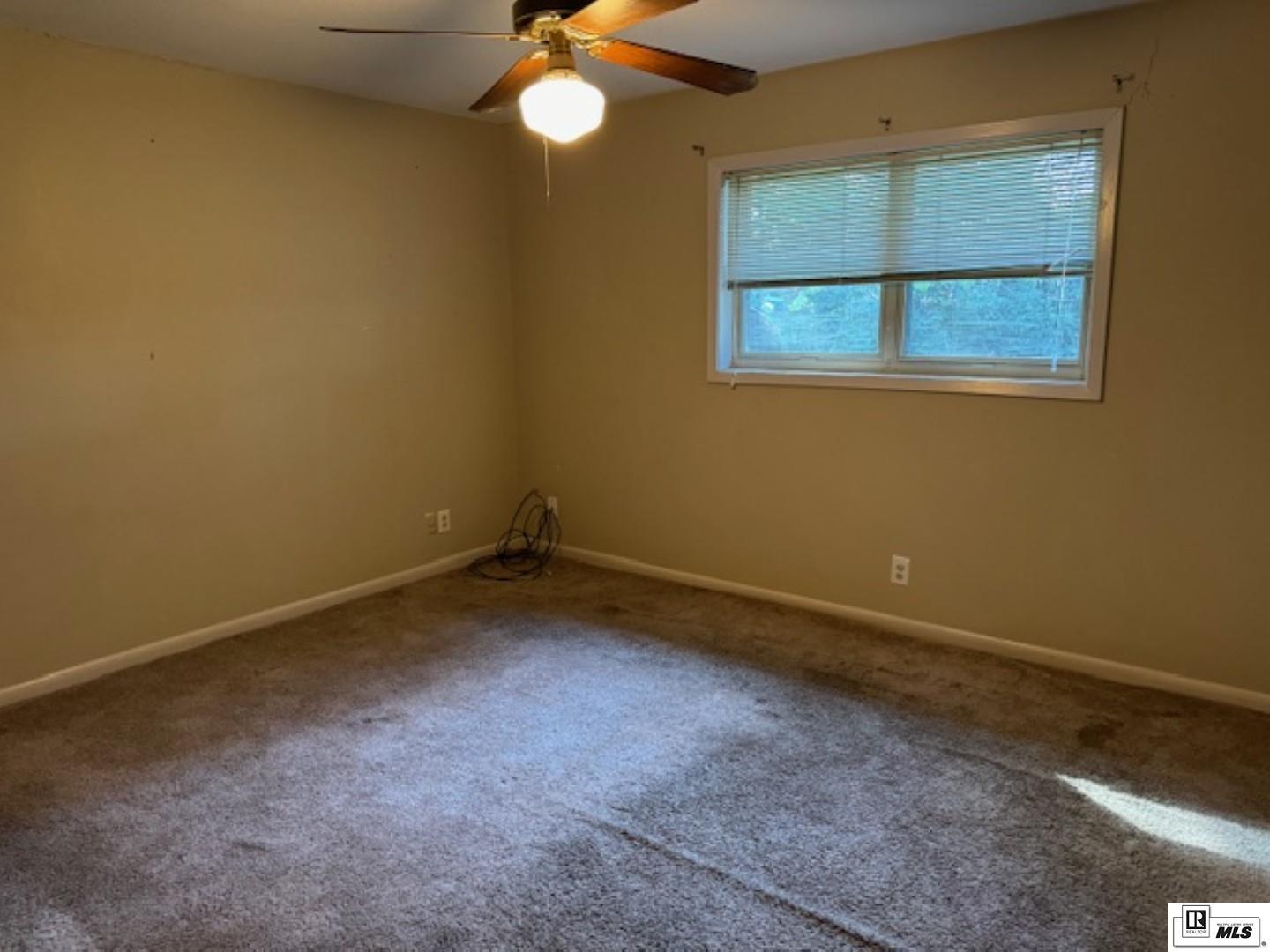 40 Fair Oaks Drive