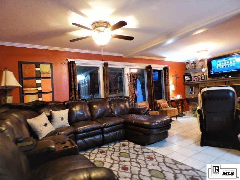 340 Woodland Drive