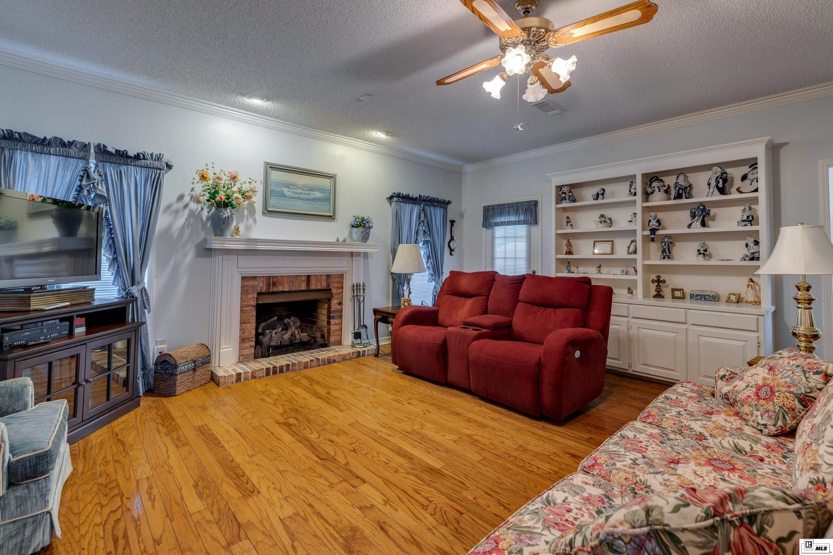 304 T John Road