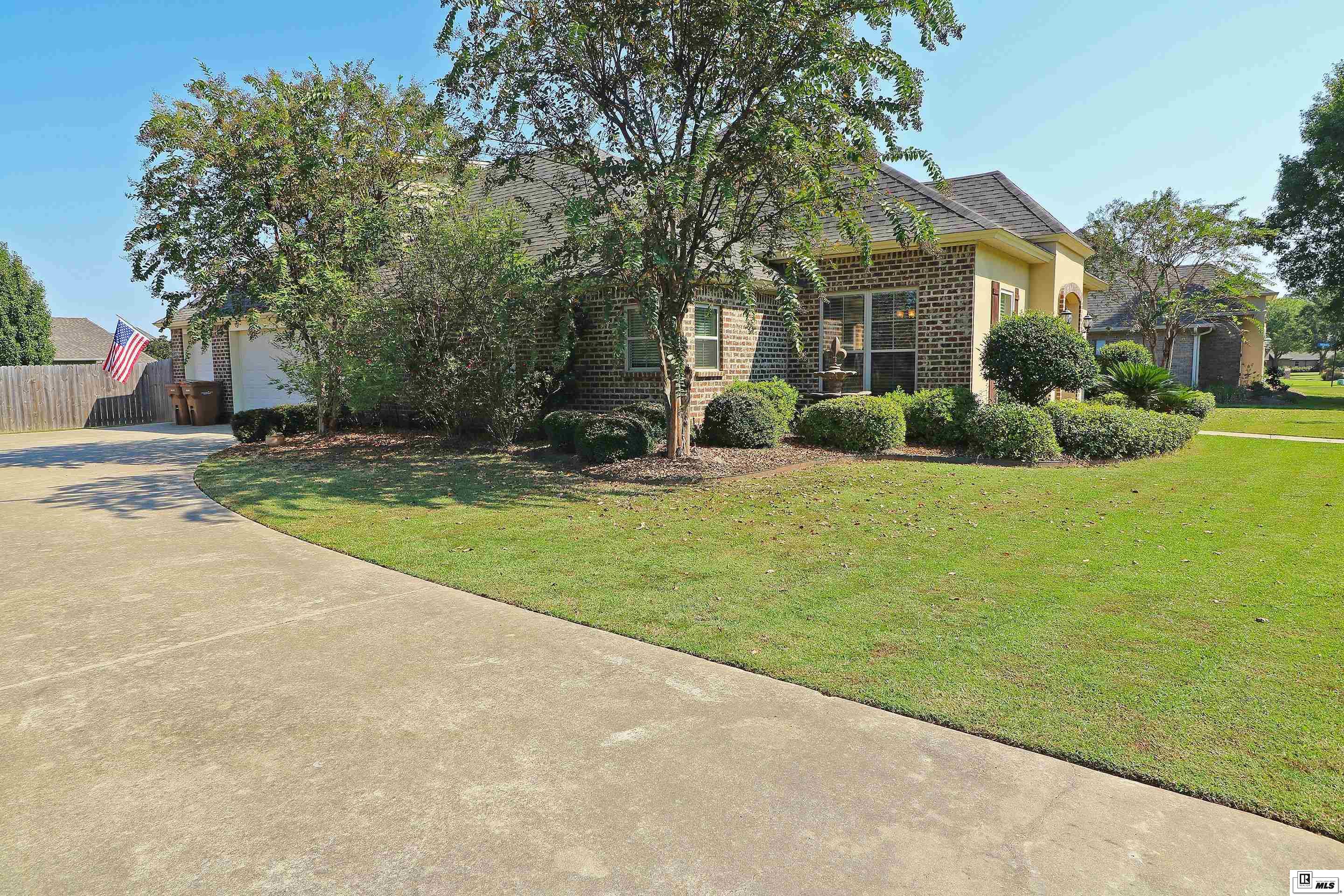 166 East Shore Road
