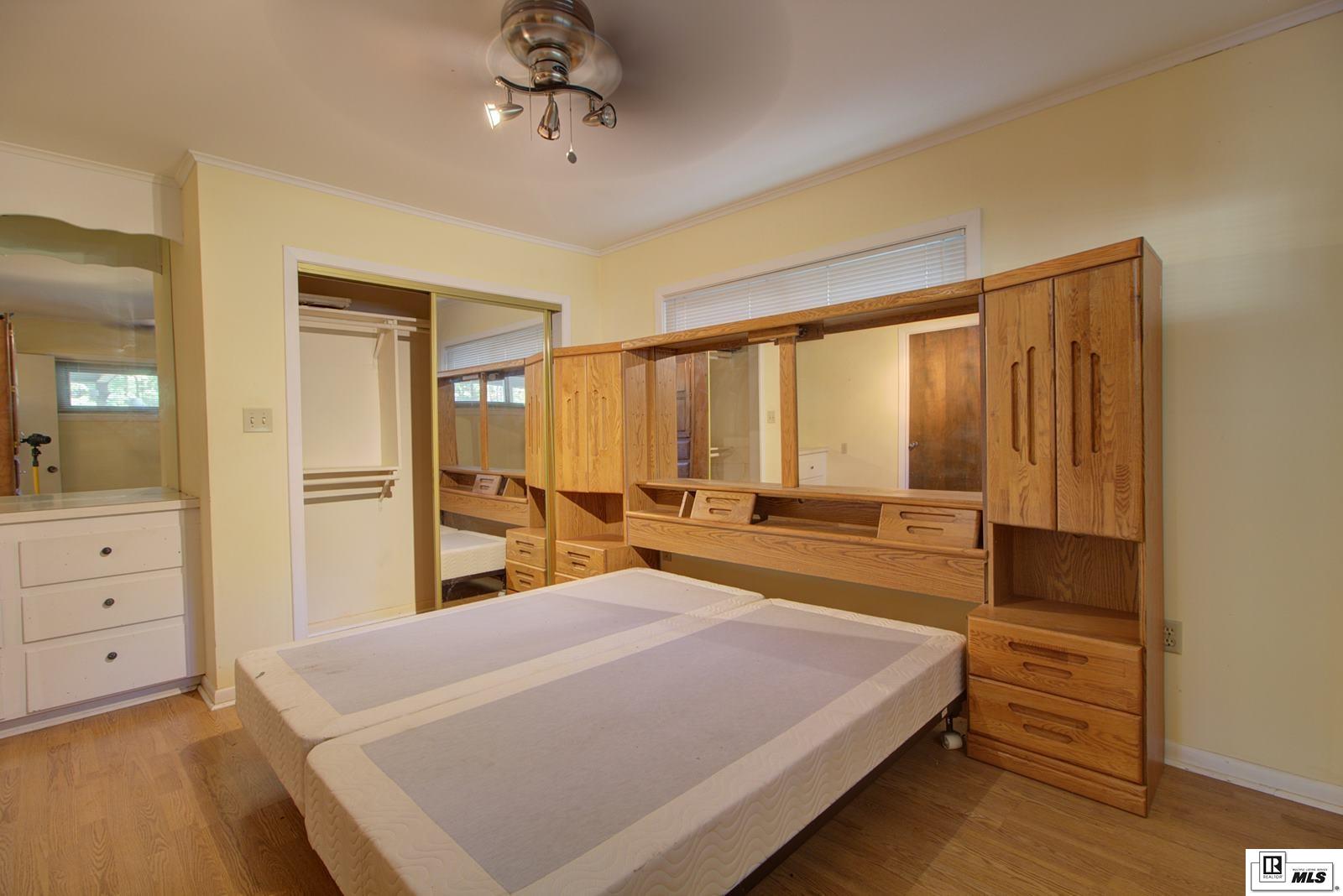 859 Scotts Hideaway Road
