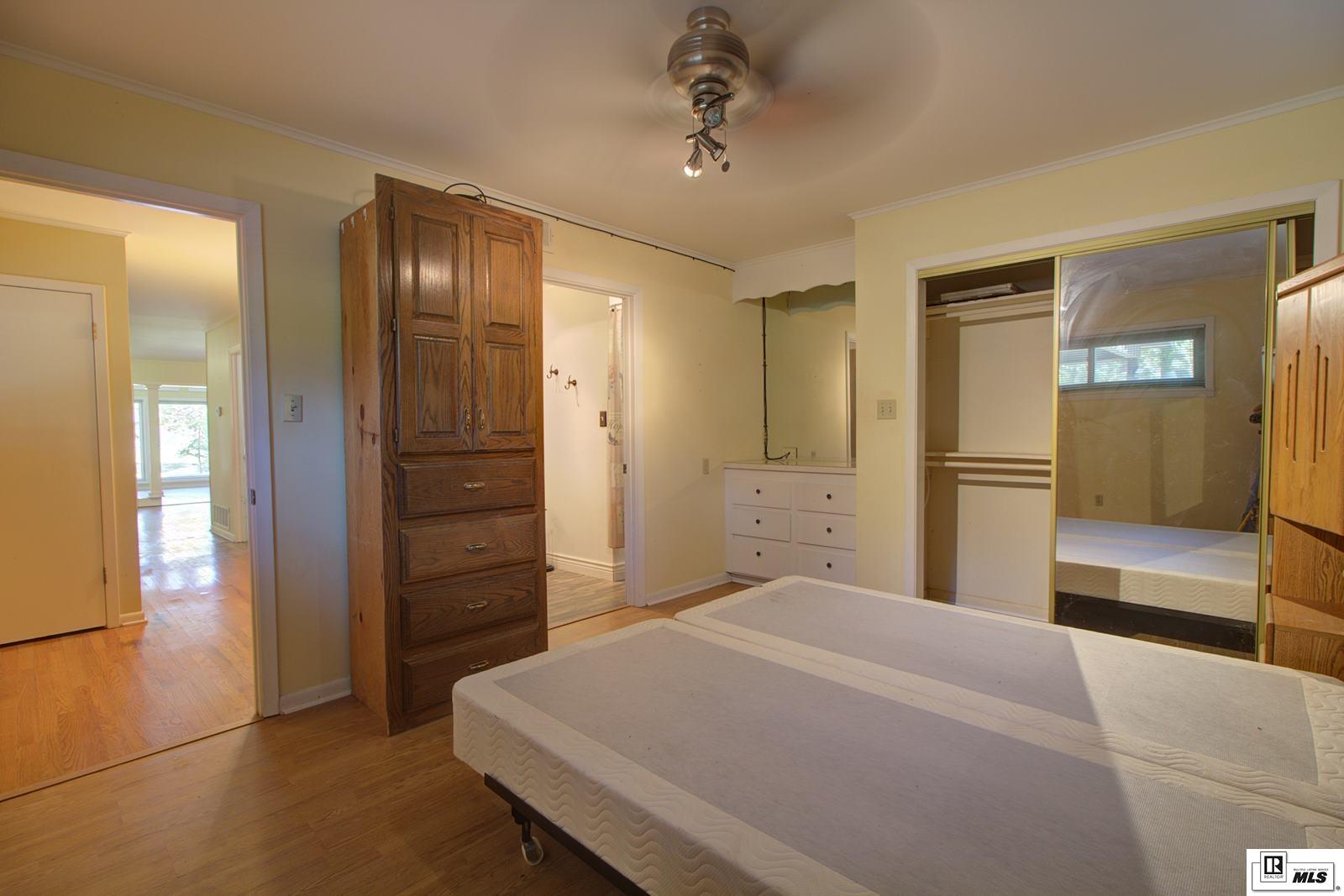 859 Scotts Hideaway Road