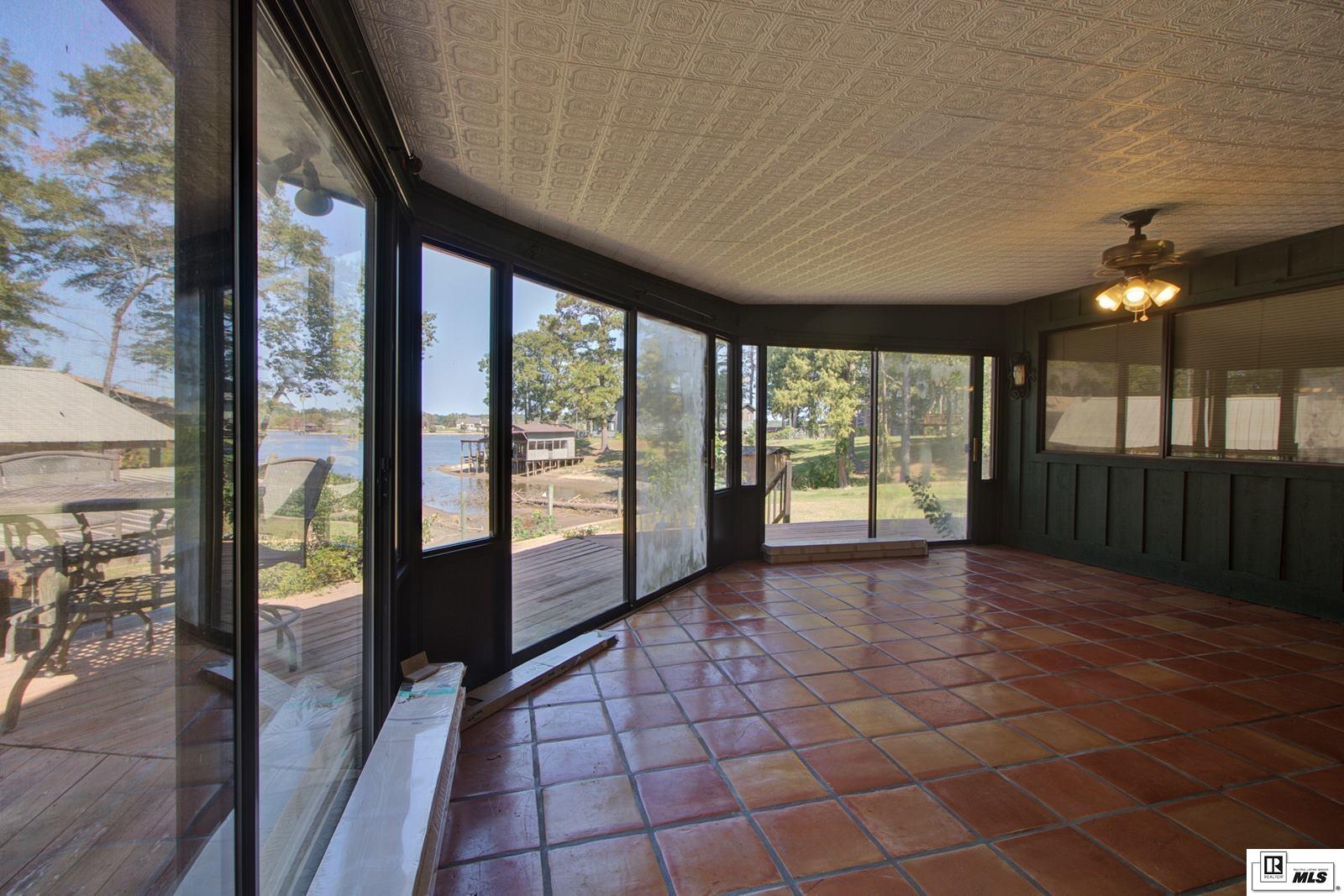 859 Scotts Hideaway Road