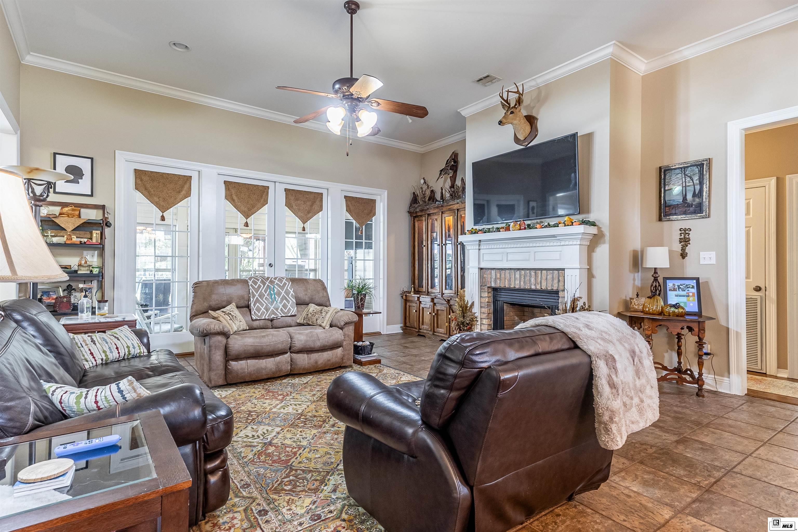 334 Kingfisher Lane