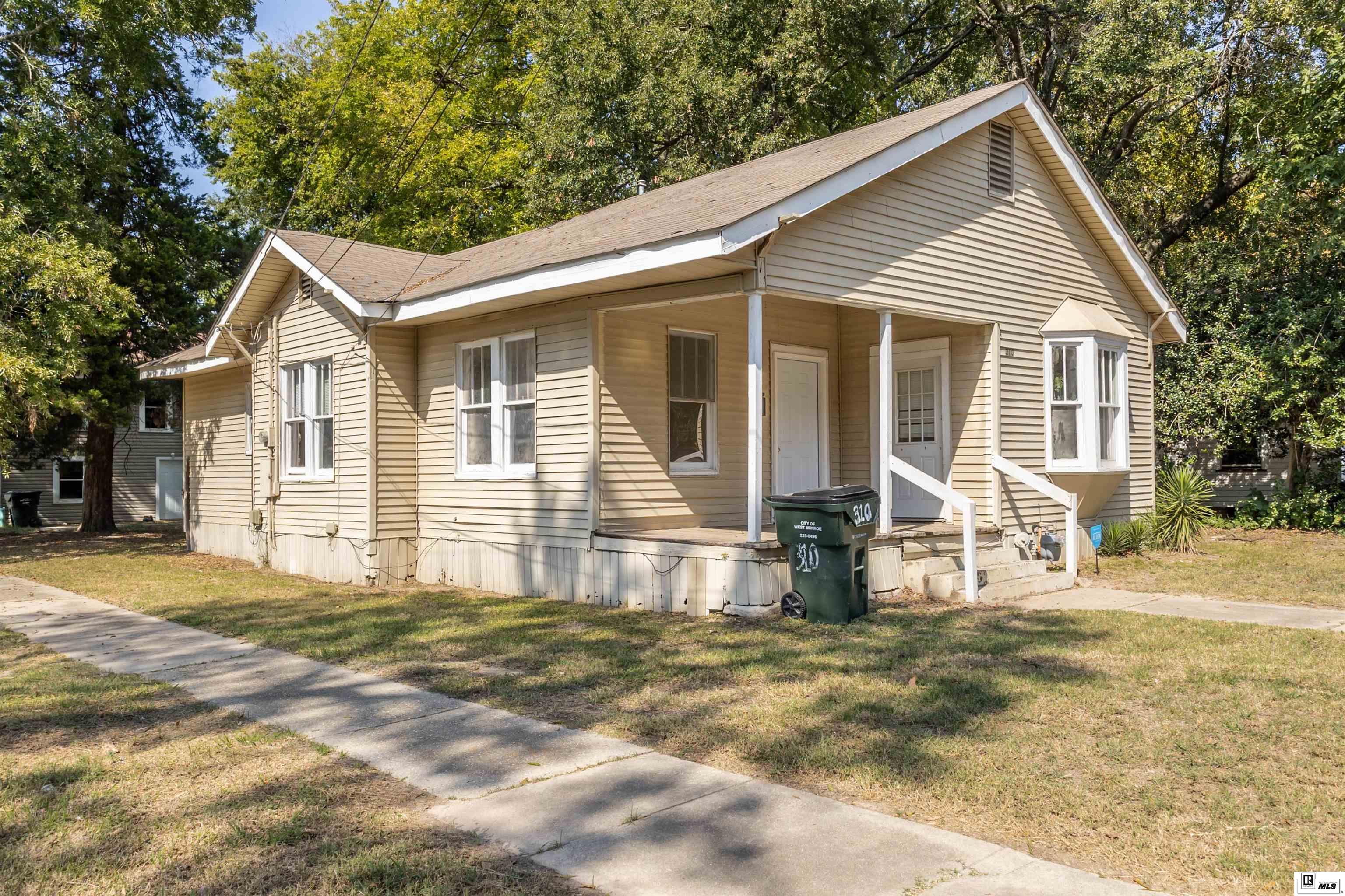 310 Ludwig Avenue