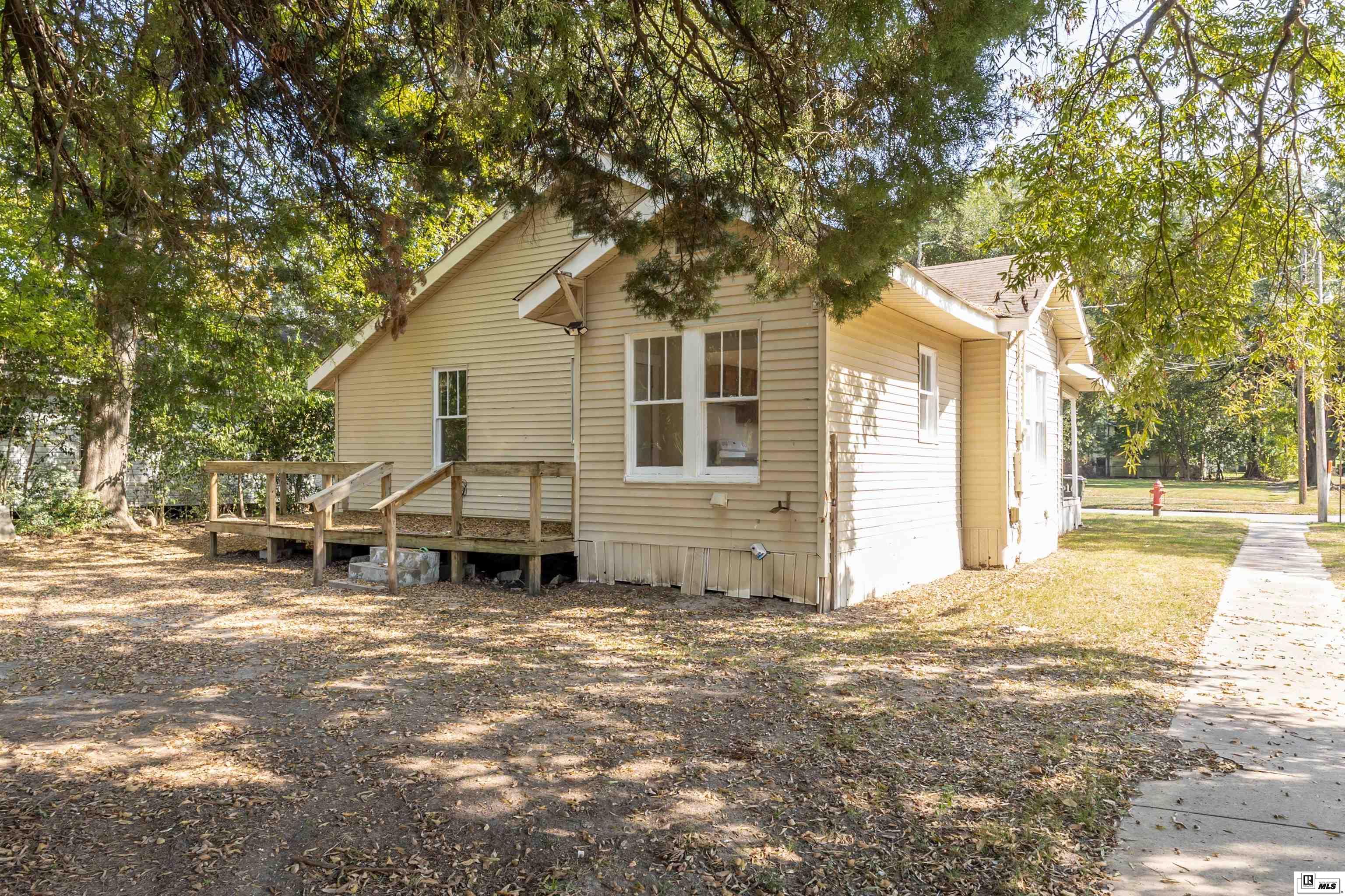 310 Ludwig Avenue