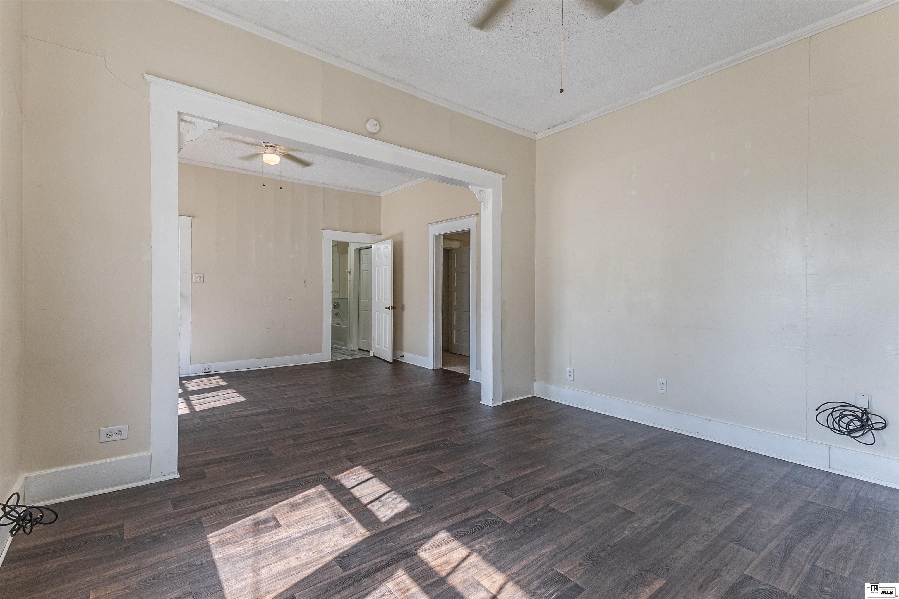 310 Ludwig Avenue