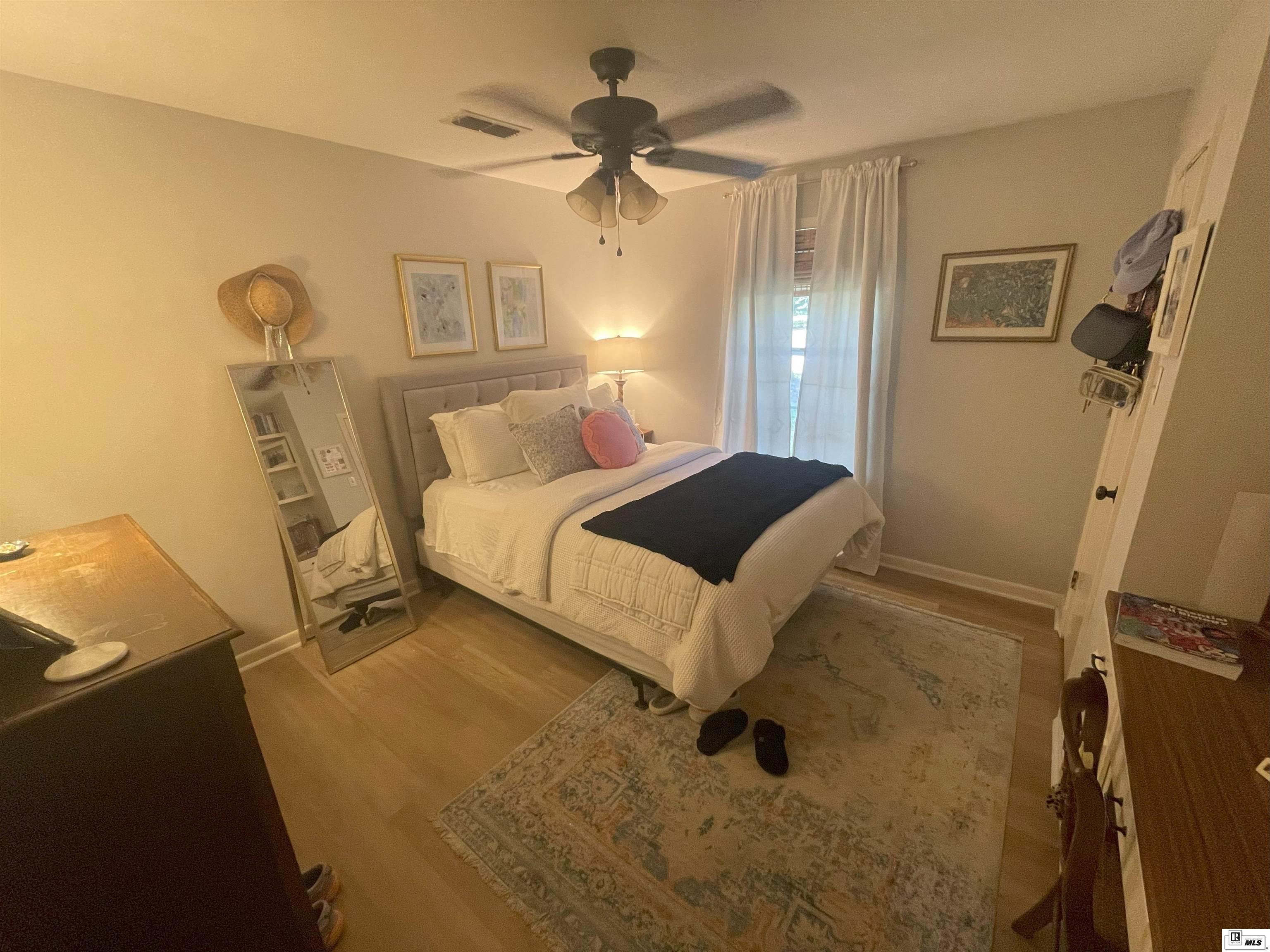2206 Azalea Drive