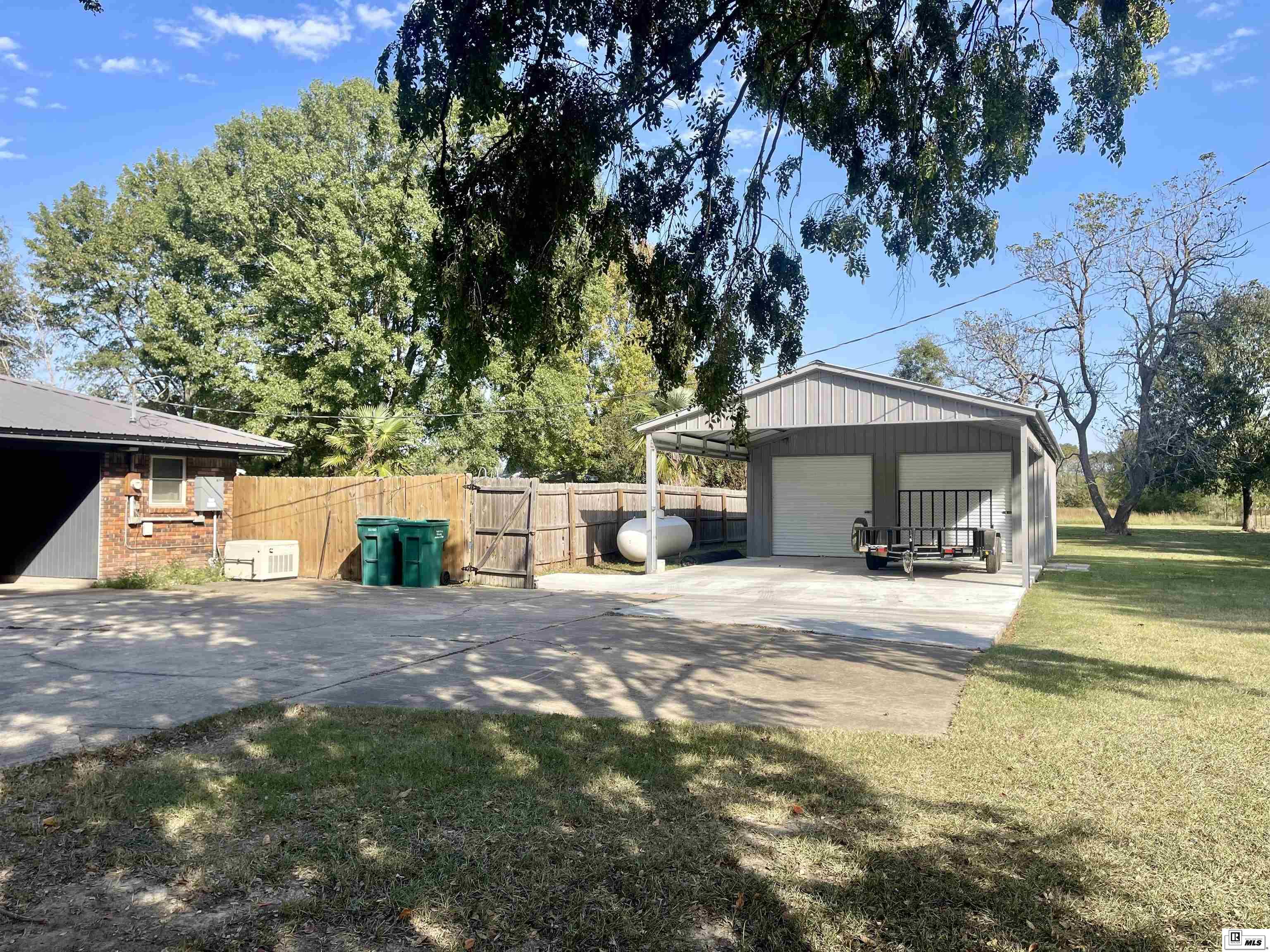 802 New Zion Road